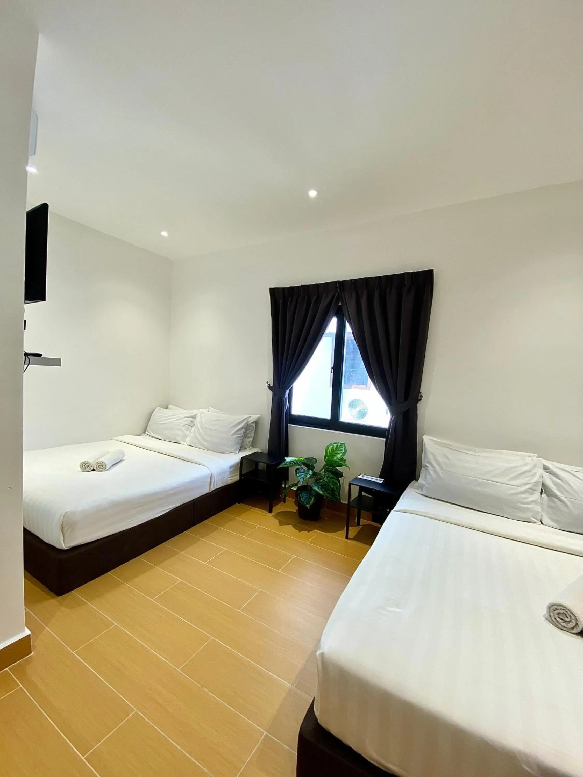 Bed in The 6N by Sky Hive