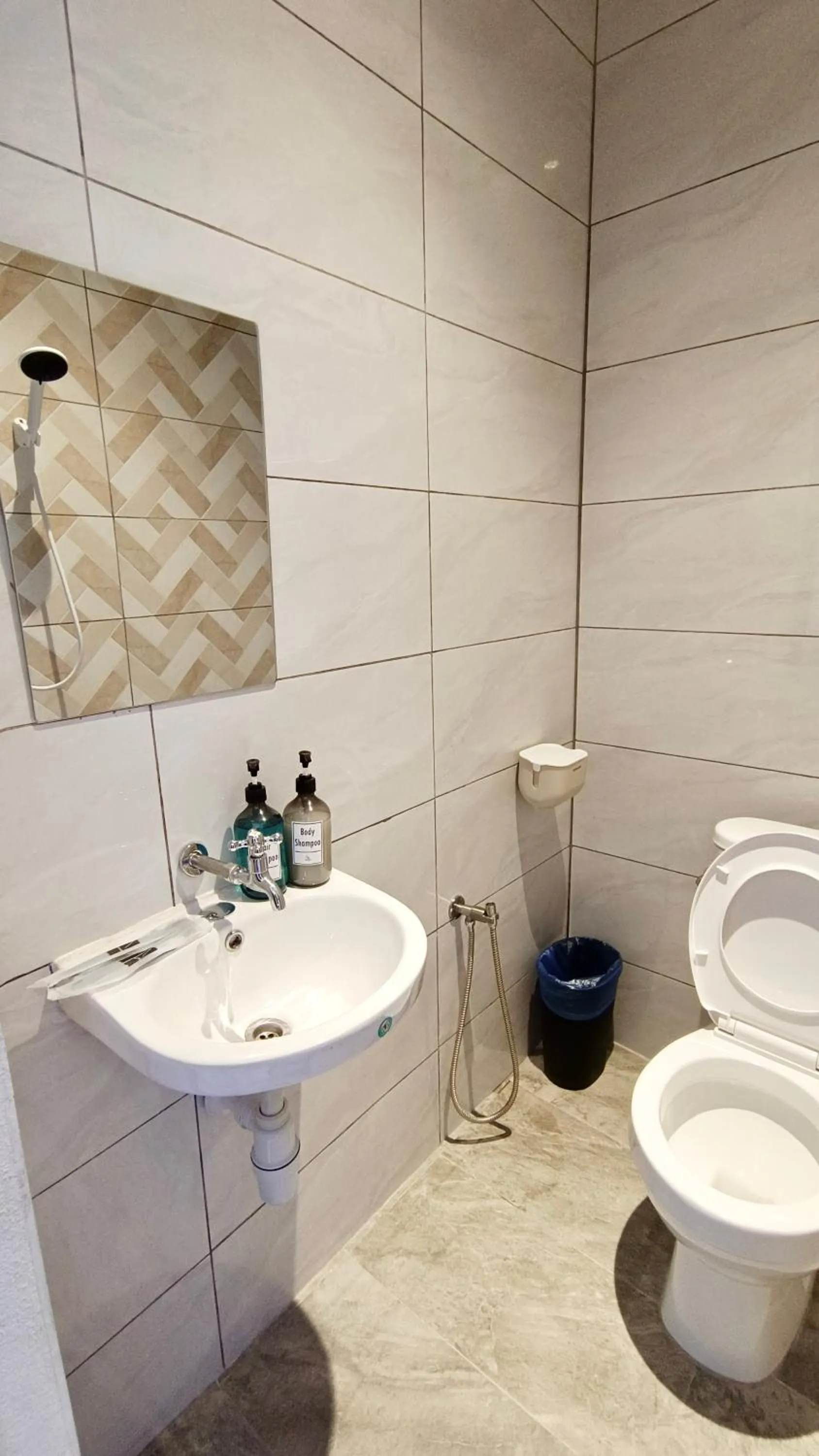 Bathroom in The 6N by Sky Hive