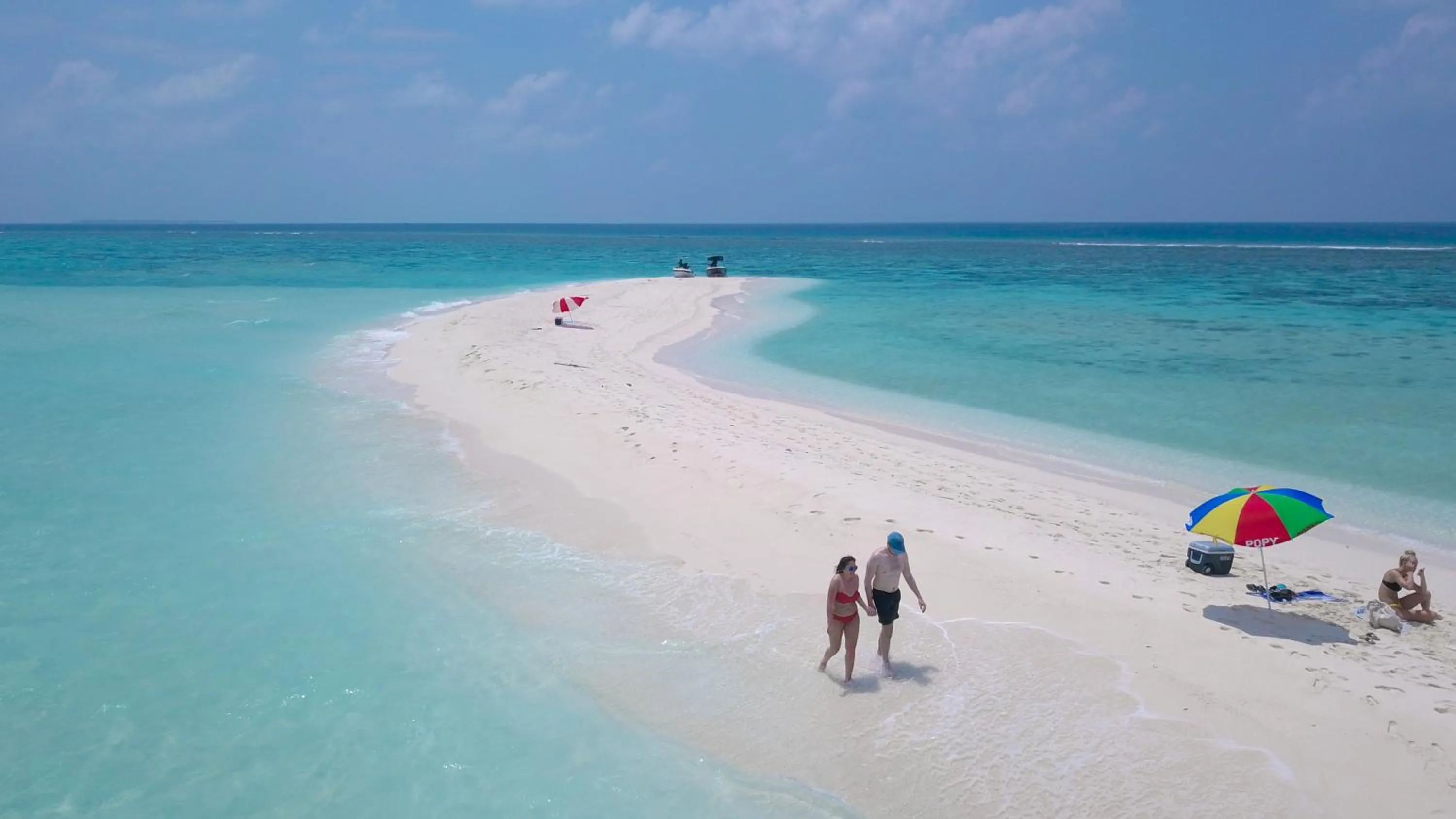 Beach in Ganduvaru Villa