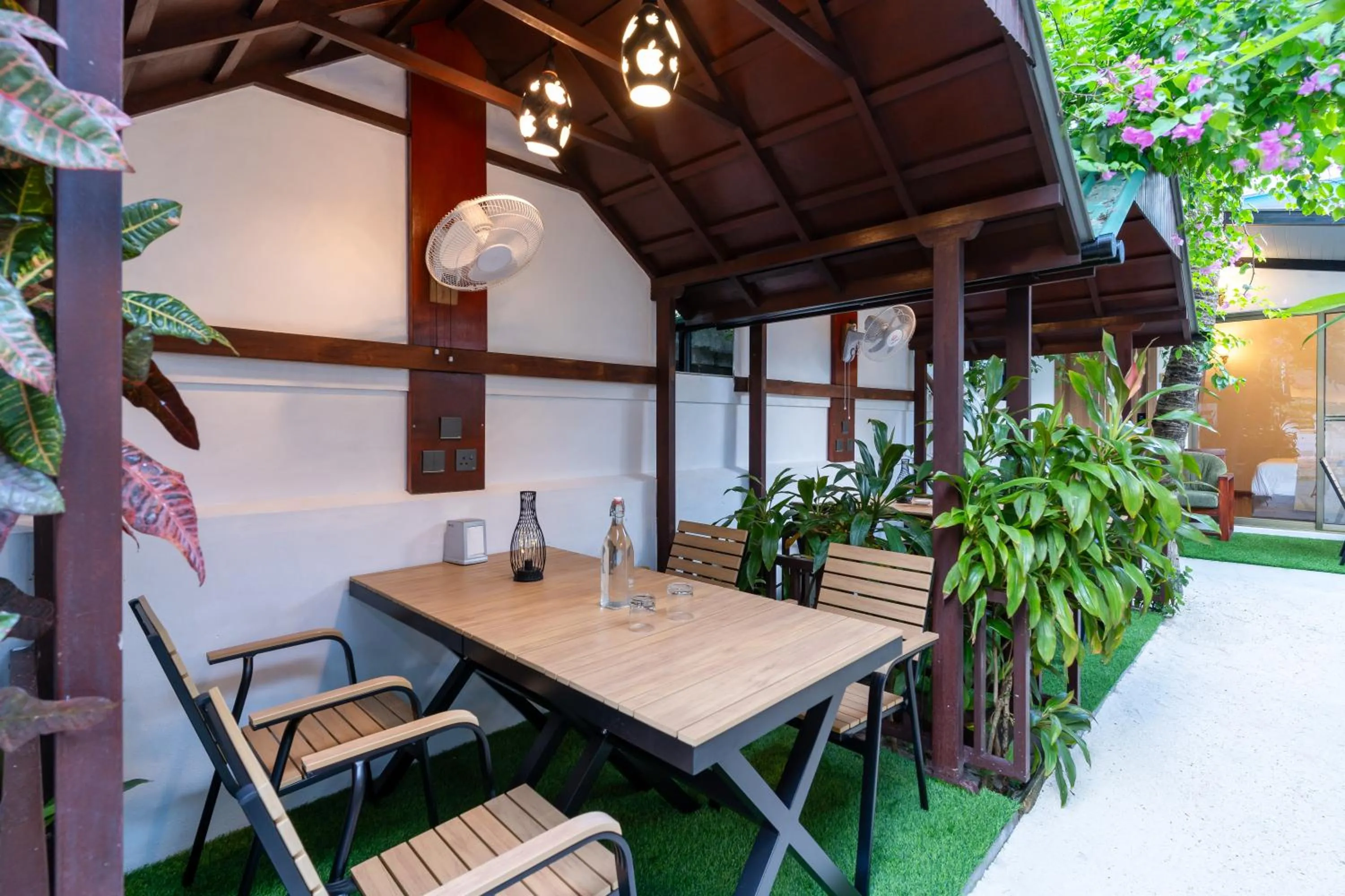 Patio in Ganduvaru Villa