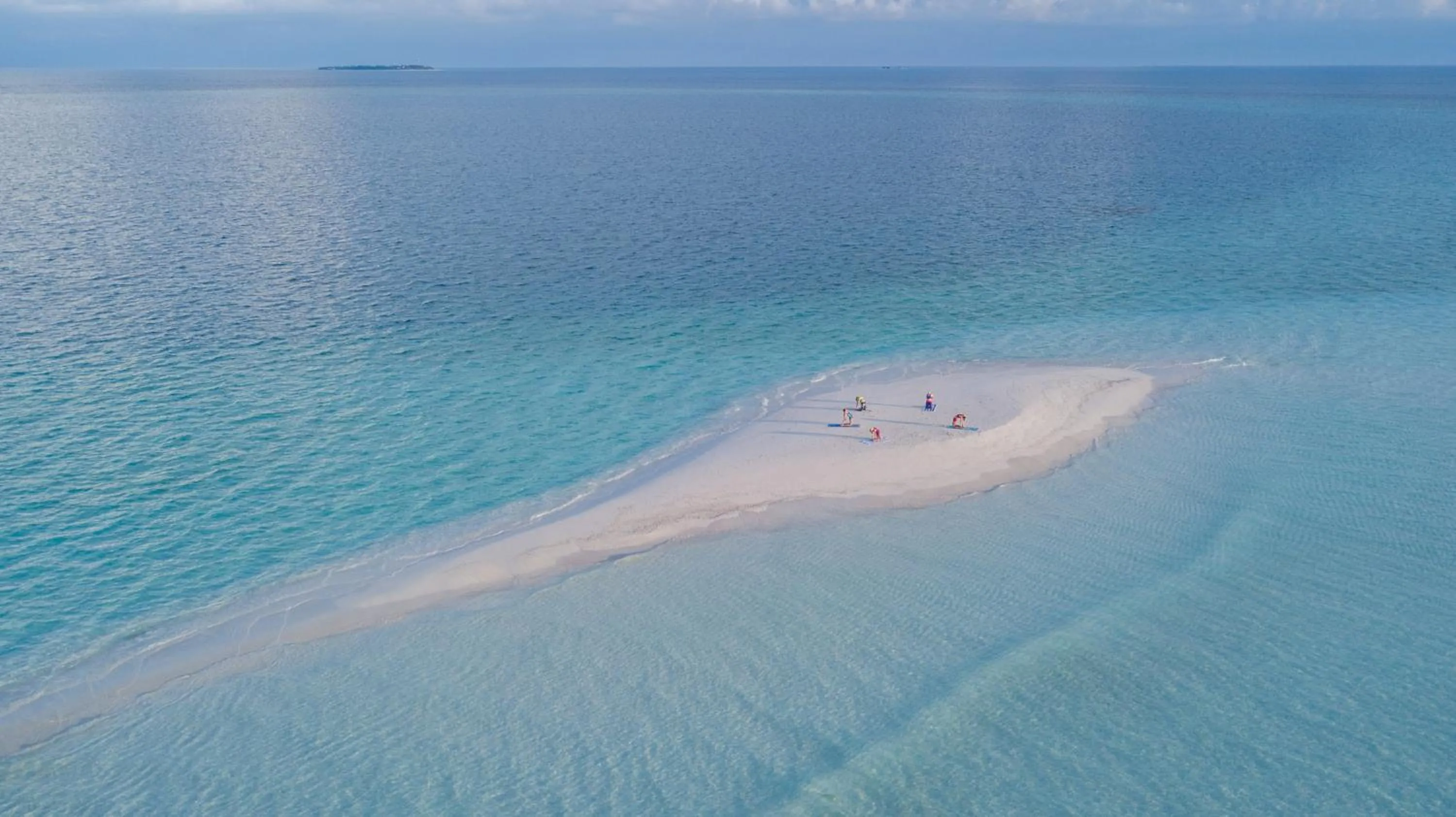 Beach in Ganduvaru Villa