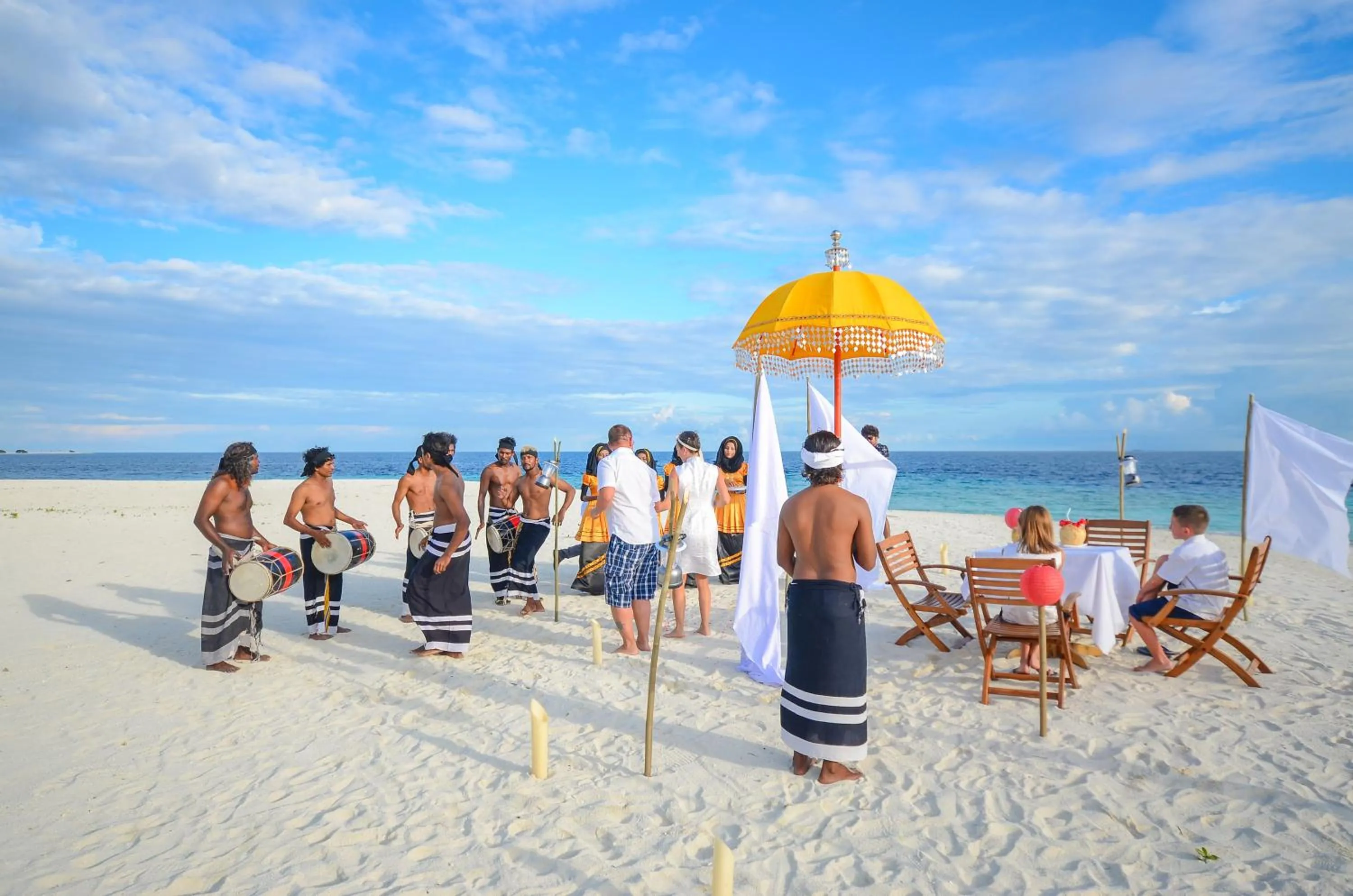 Beach in Ganduvaru Villa