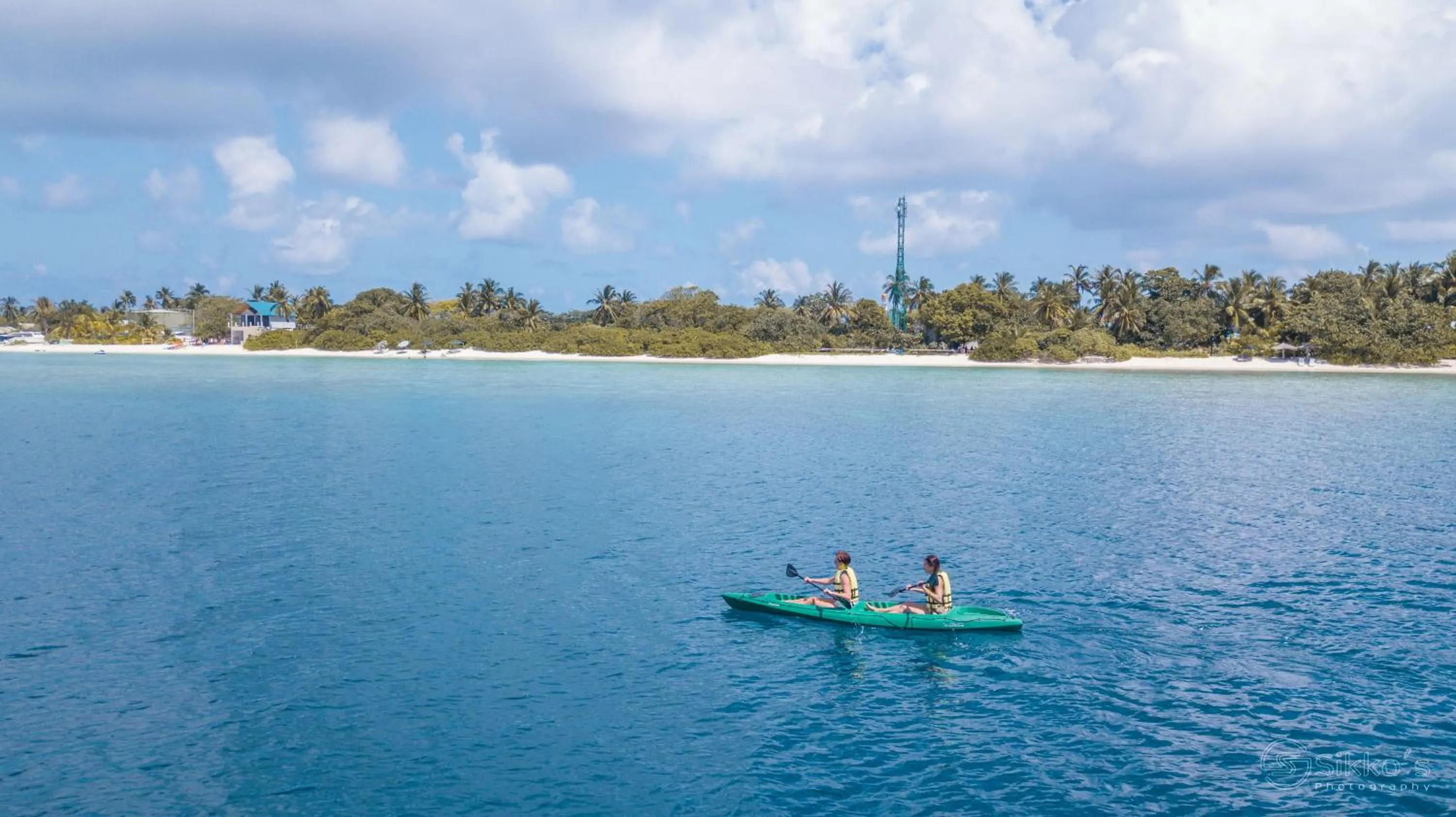 Beach in Ganduvaru Villa