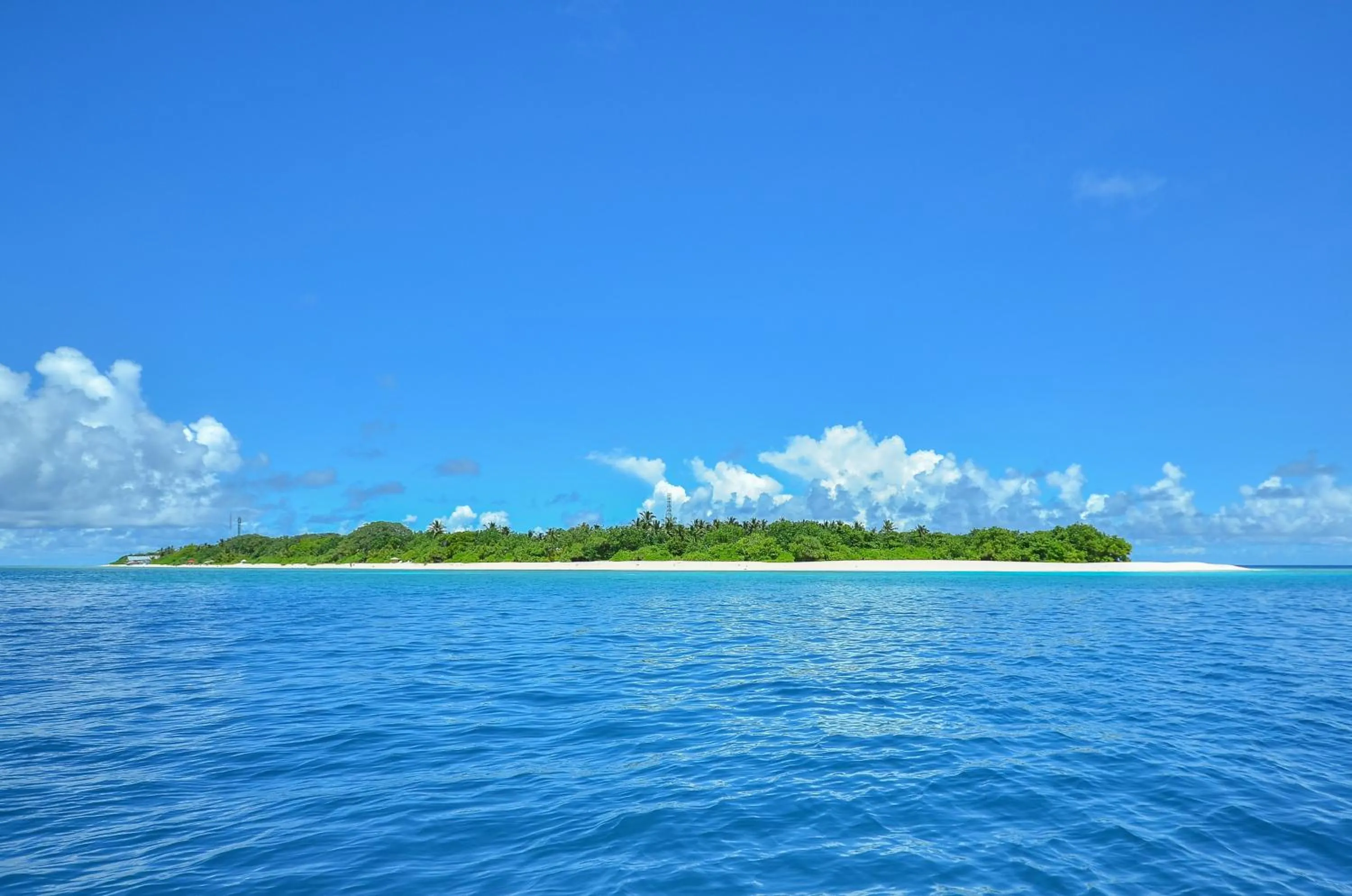 Beach in Ganduvaru Villa