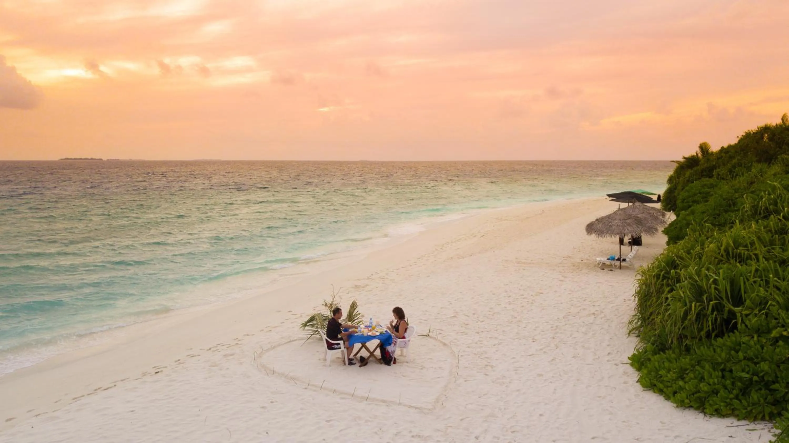 Beach in Ganduvaru Villa