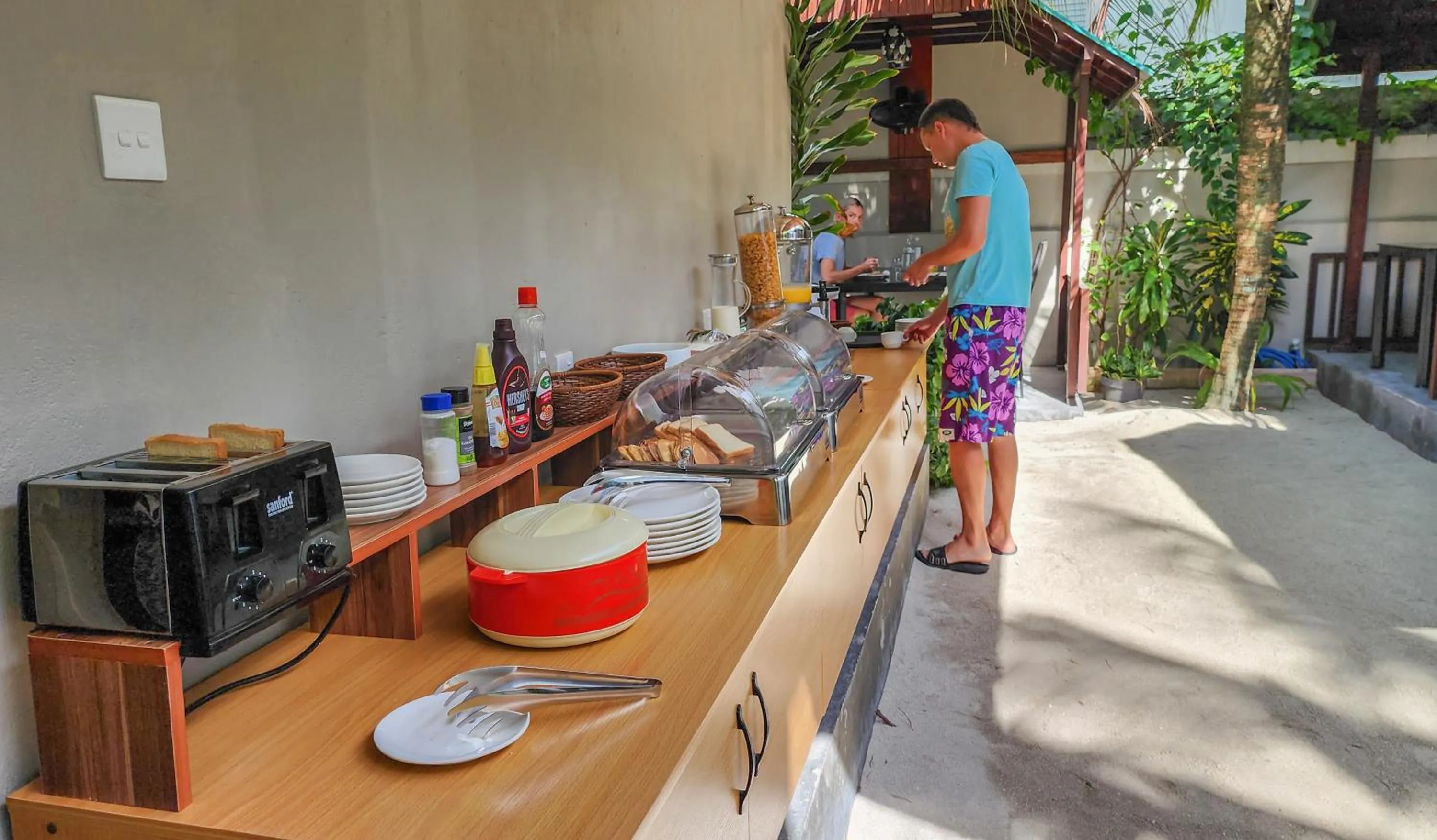 Breakfast in Ganduvaru Villa