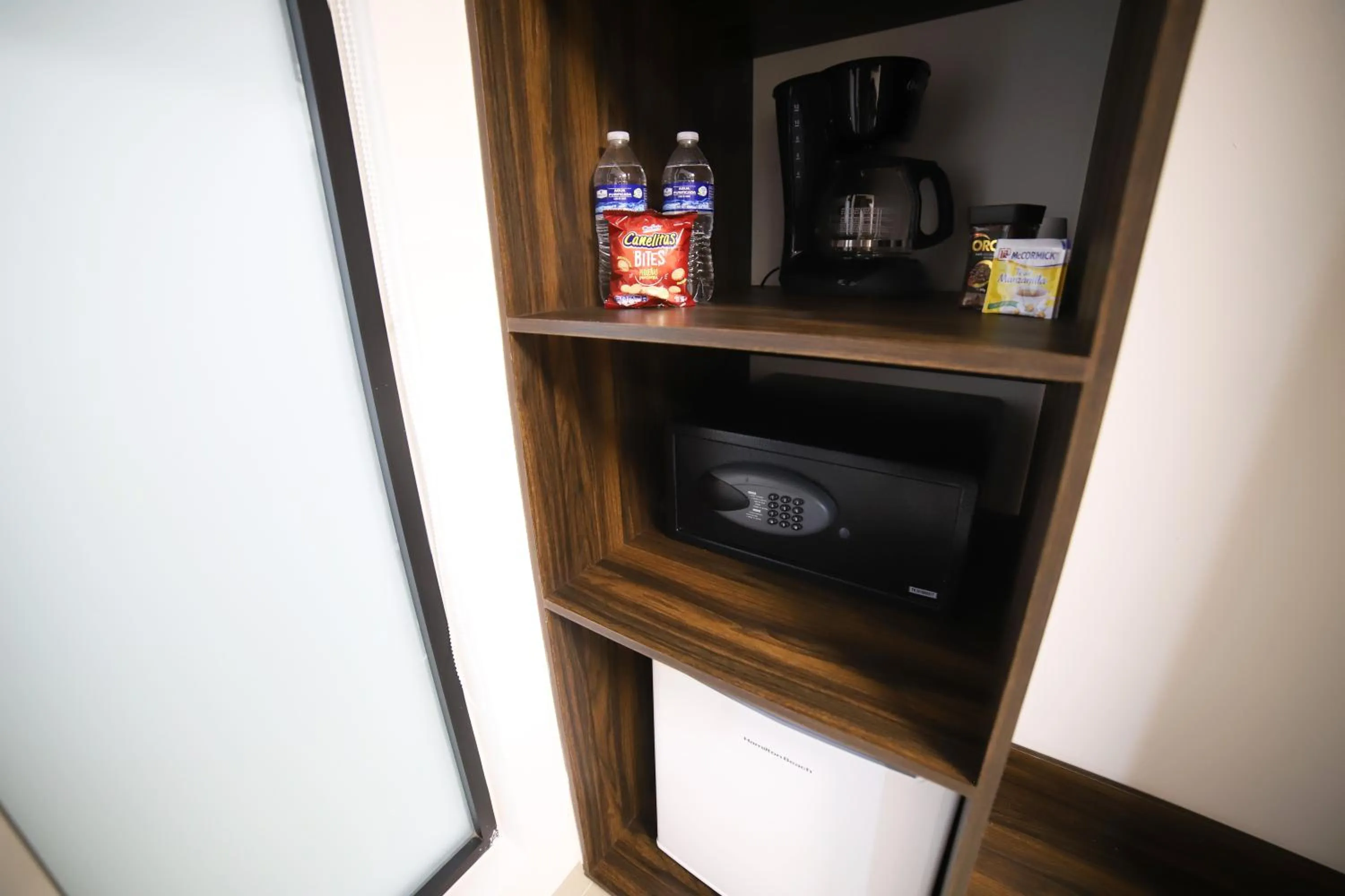 Coffee/tea facilities in Hotel Tepeyac 402 León Calzada