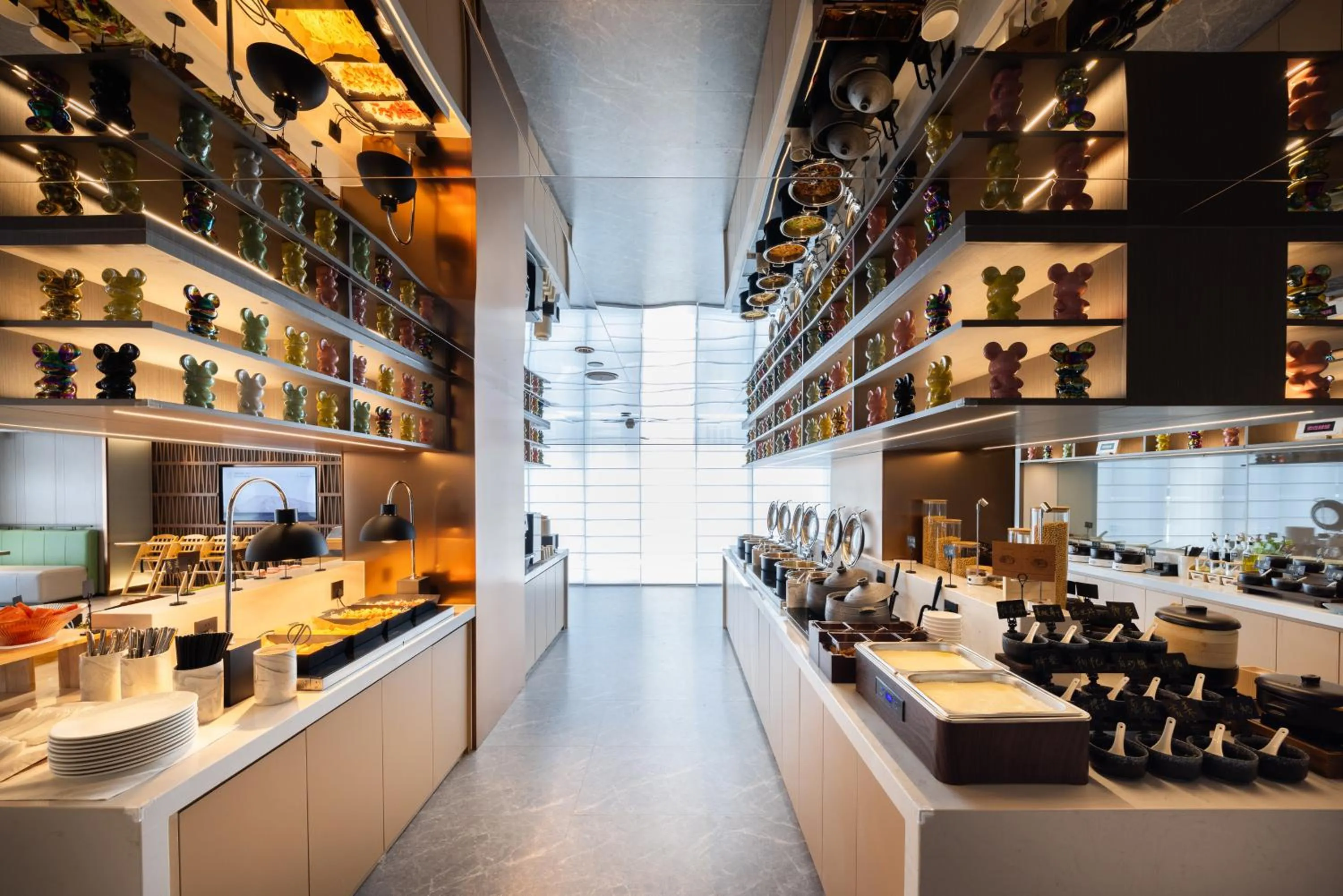 Restaurant/places to eat in Atour Hotel Guangzhou Baiyun Station Julong Metro Station