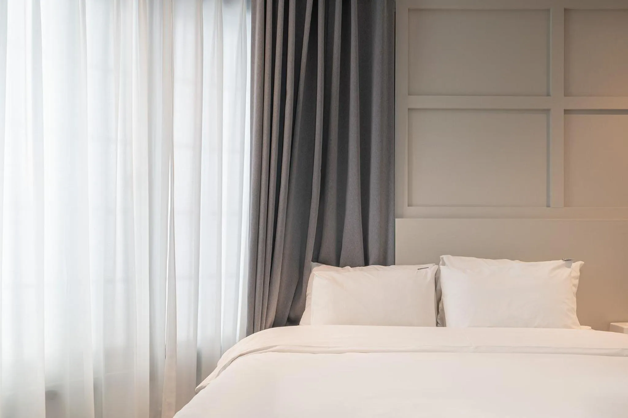 Bed in Curve Hotel Iksan