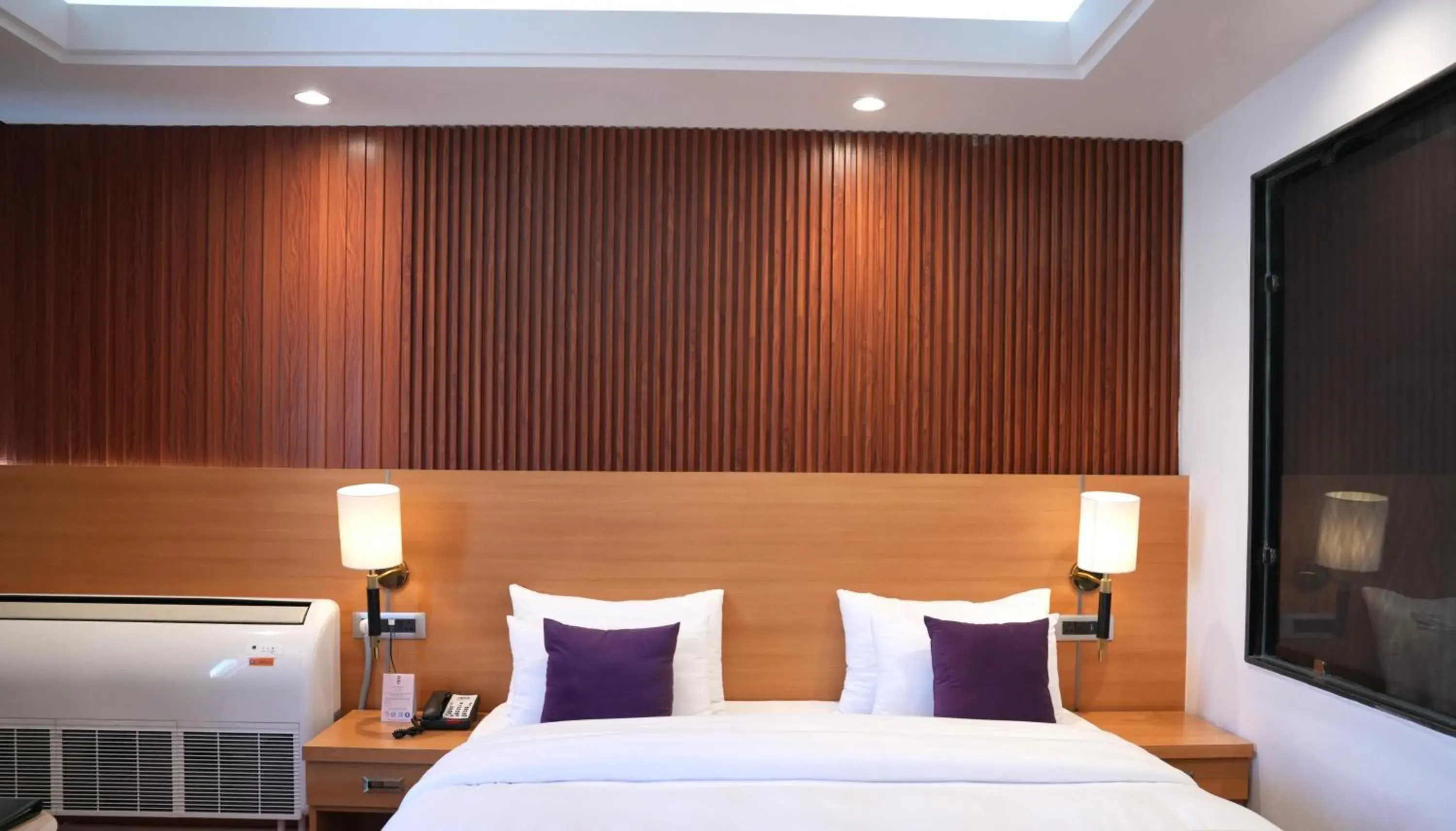 Bed in Hotel The Haven - Centrally Heated and Air Conditioned Bed in Hotel The Haven - Centrally Heated and Air Conditioned