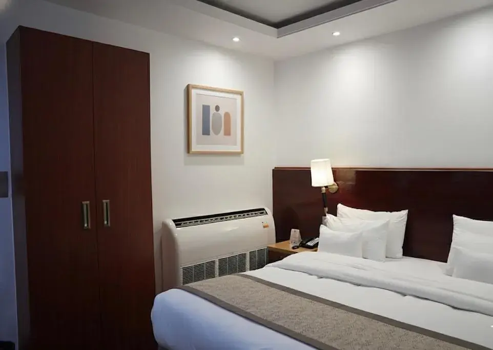 Bed in Hotel The Haven - Centrally Heated and Air Conditioned Bed in Hotel The Haven - Centrally Heated and Air Conditioned