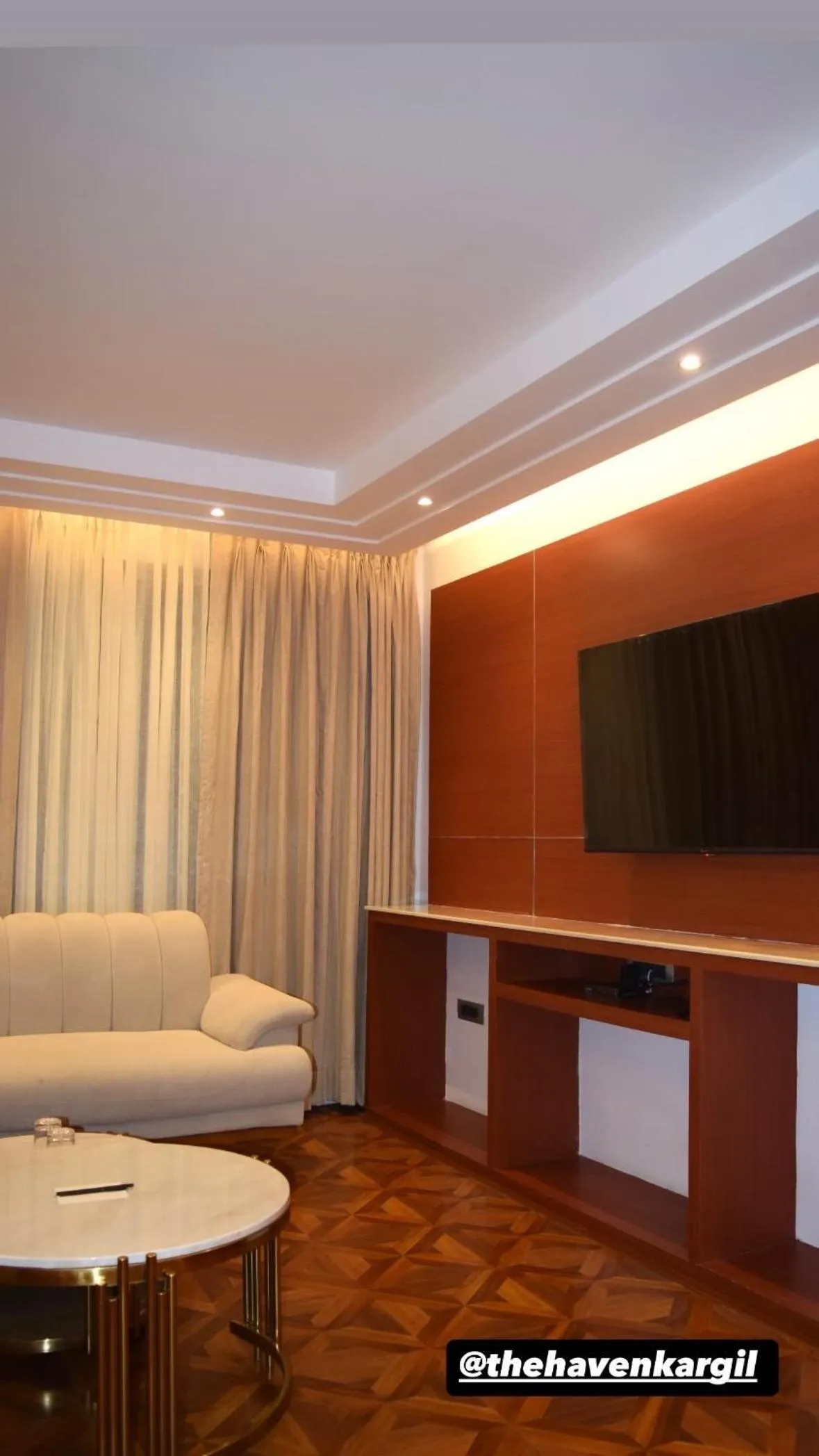 Hotel The Haven - Centrally Heated and Air Conditioned