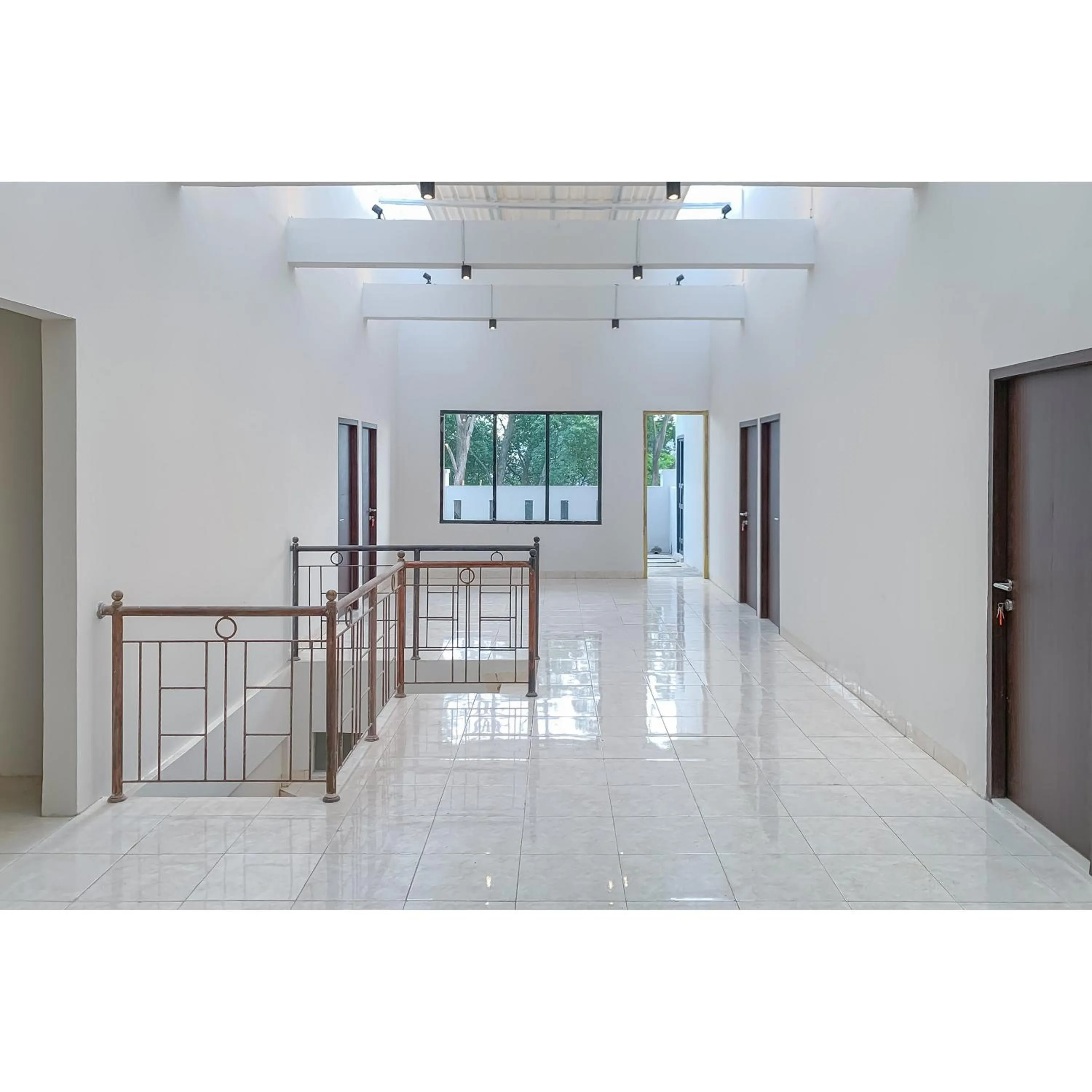 Property building in RedDoorz Plus at D San Residence Buah Batu