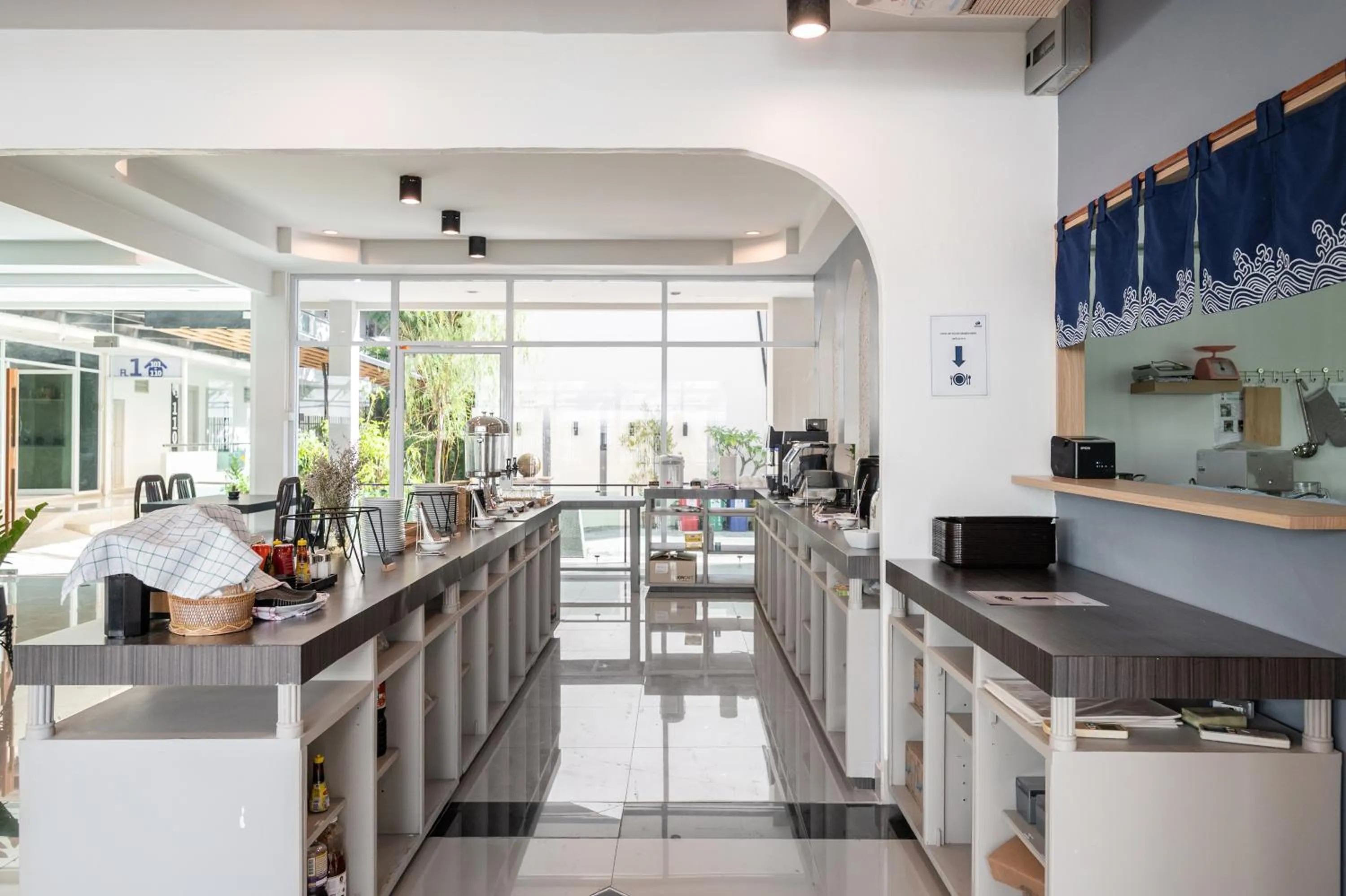 Restaurant/places to eat in Kokotel Pattaya North Beach