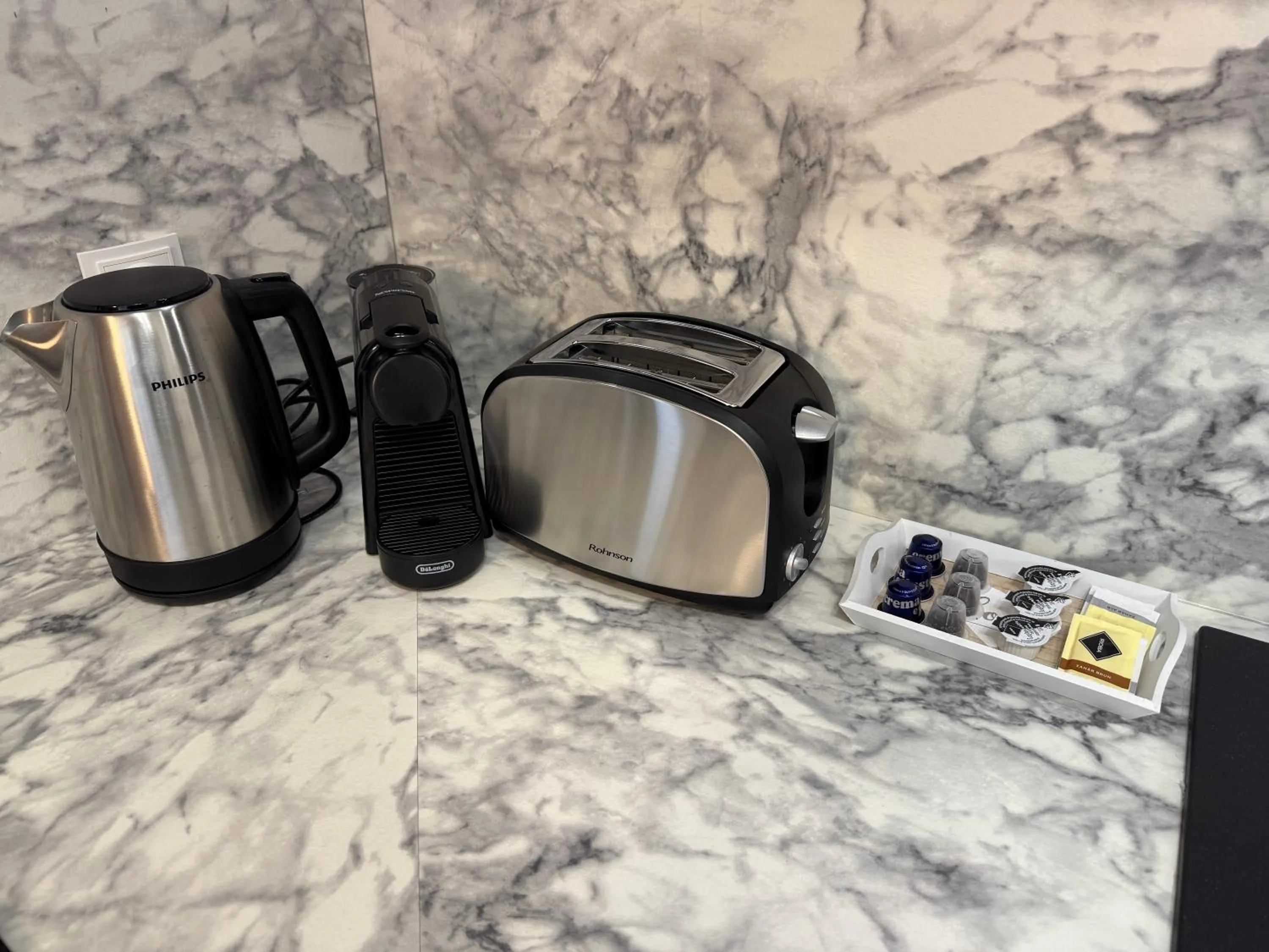 Coffee/tea facilities in Moldovei 2 Apartments by Central Park