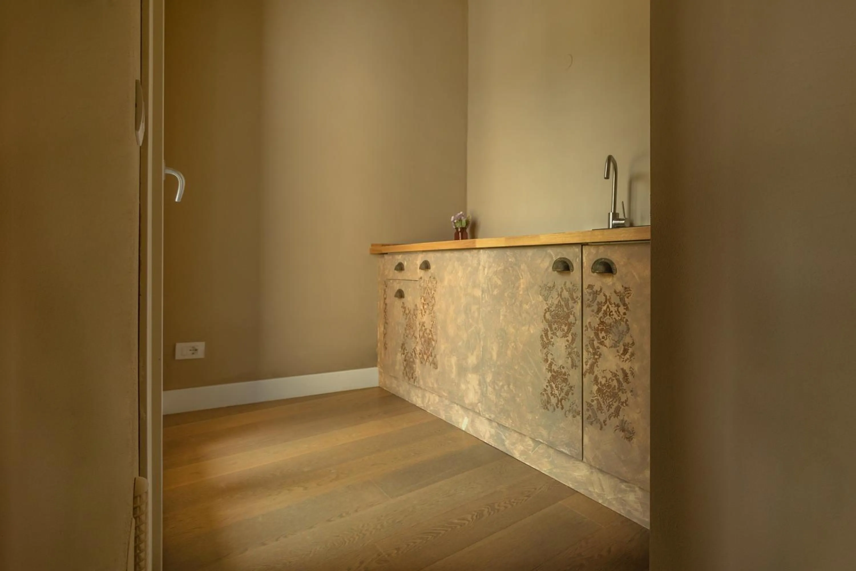 Kitchen or kitchenette in Luce Boutique Hotel