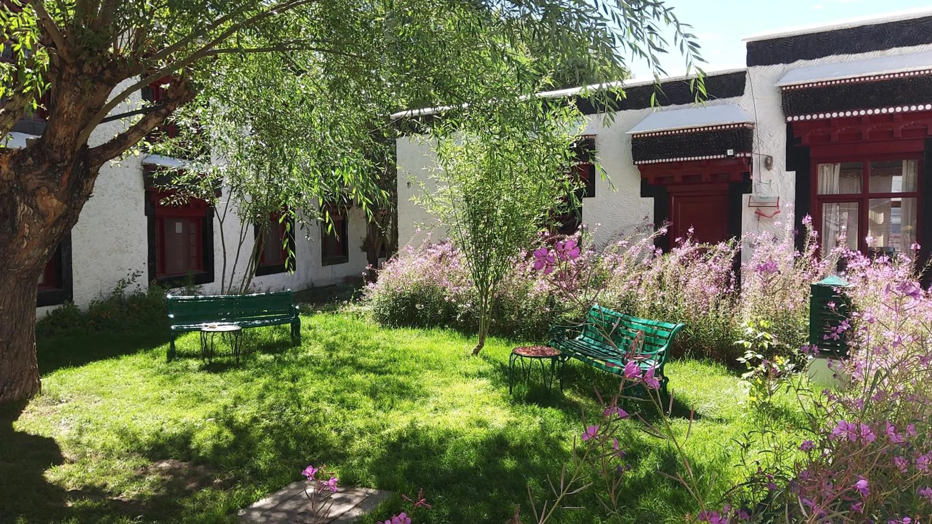 Garden in Lharimo Hotel Leh - Ladakh