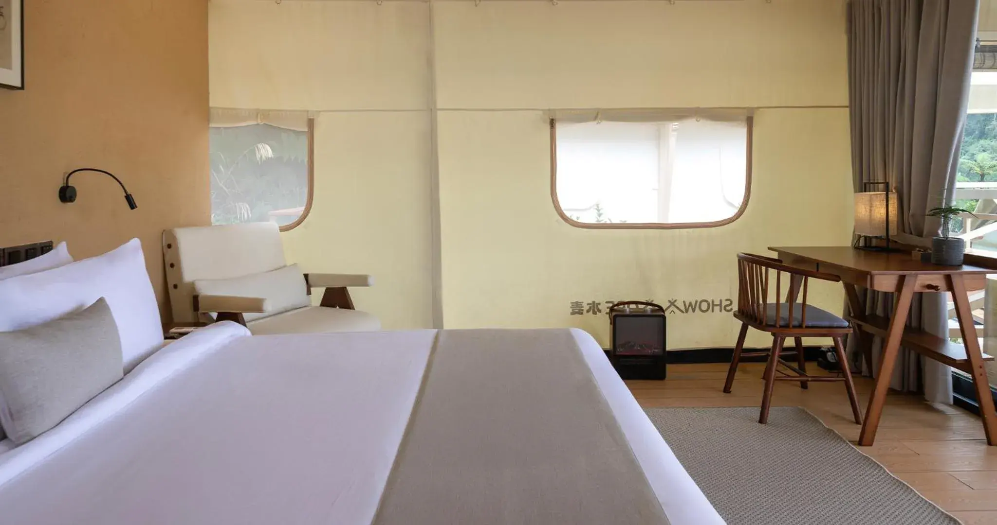 Bedroom, Bed in Zen By Stellar Cameron Bedroom, Bed in Zen By Stellar Cameron