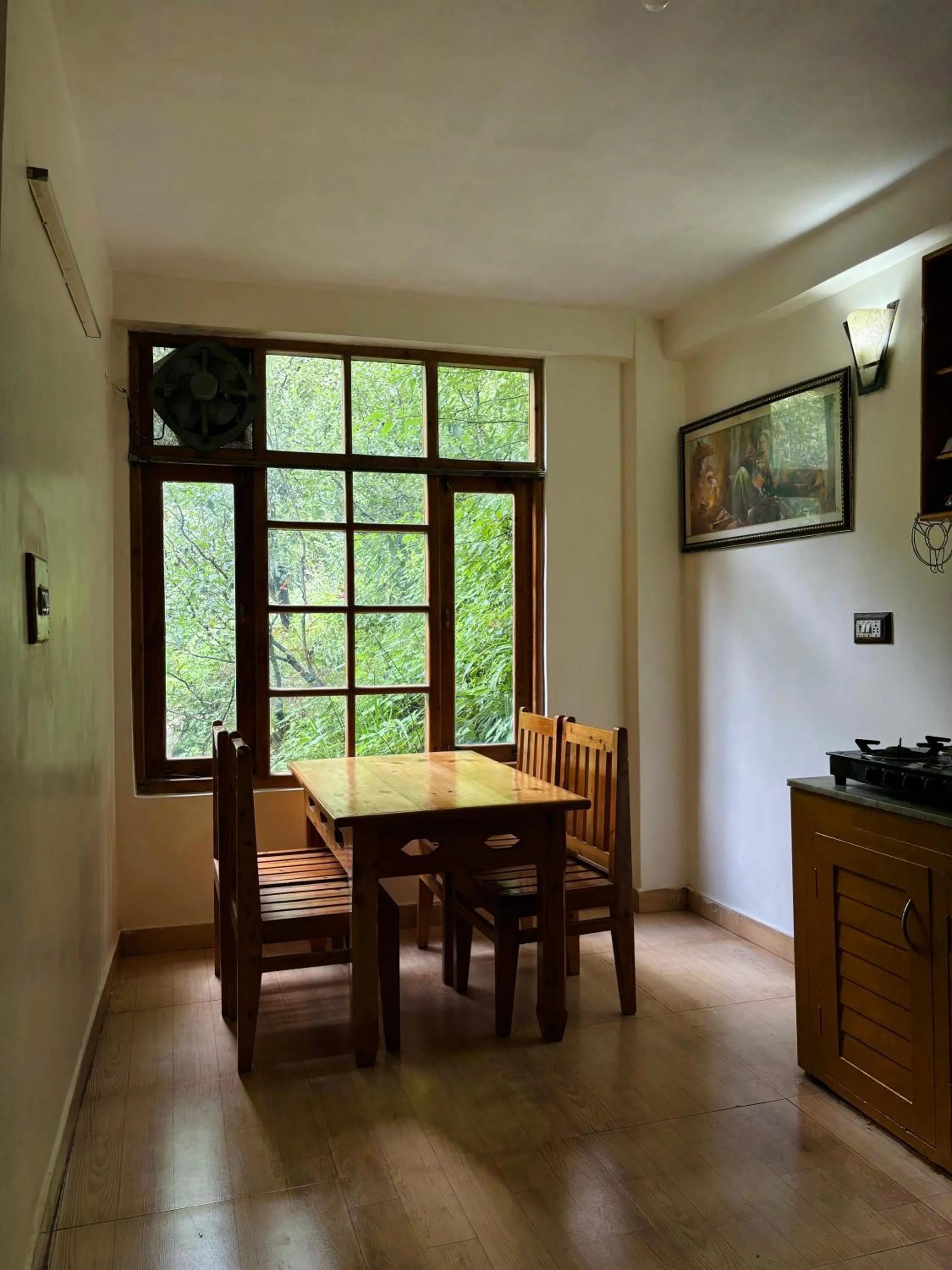 Kitchen or kitchenette in The Gruhum