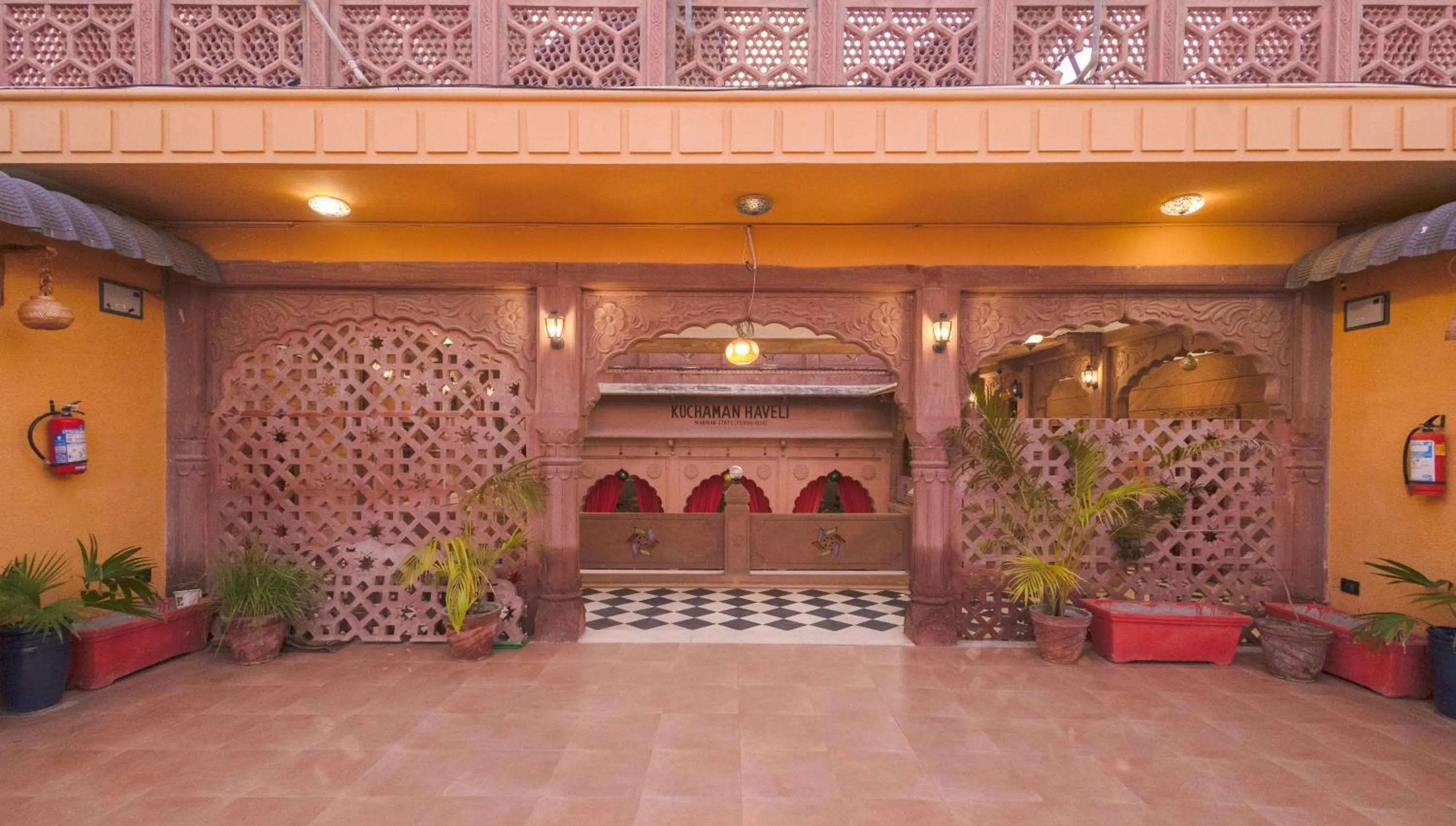 Facade/entrance in Heritage Kuchaman Haveli
