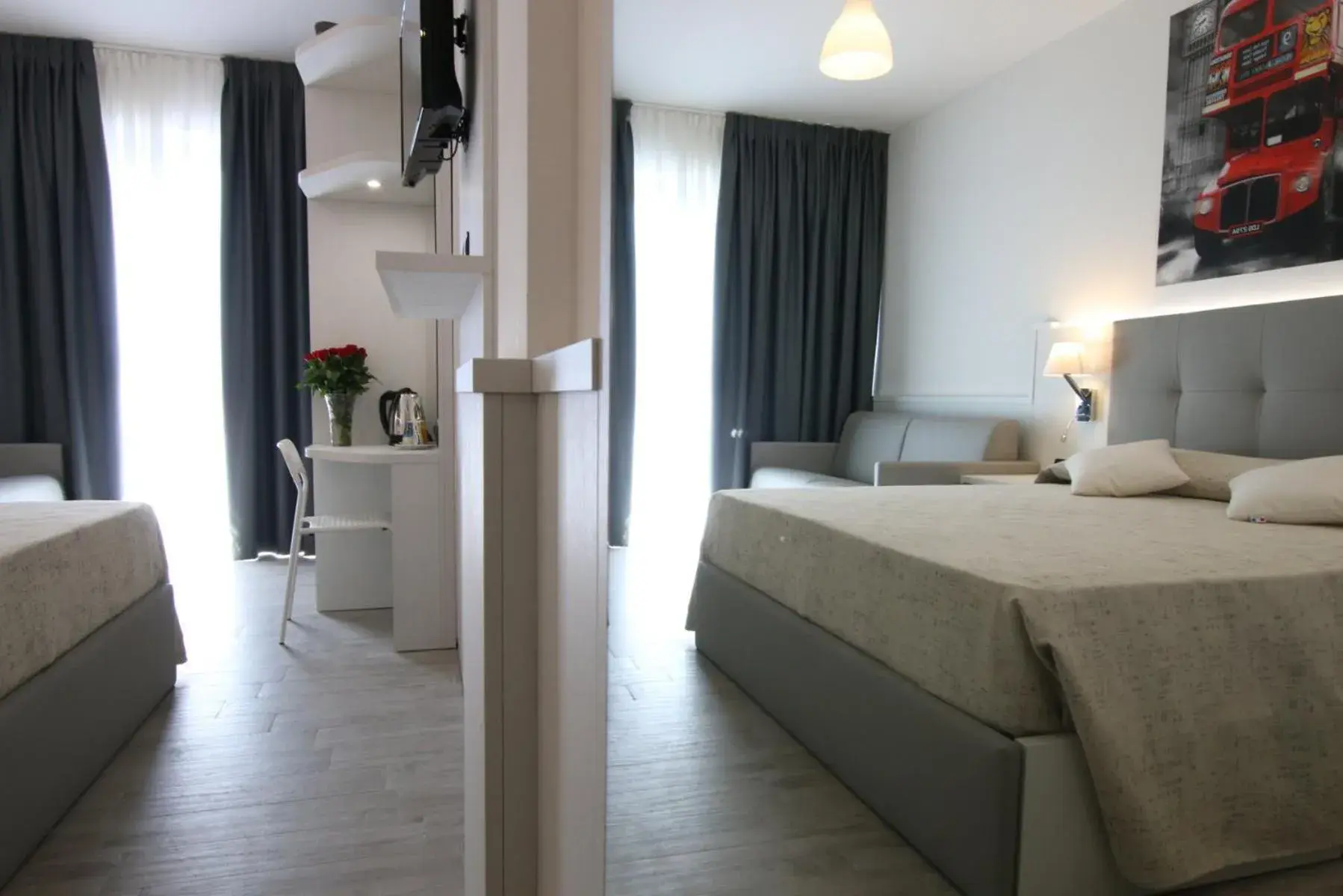 Bedroom, Bed in Eraclea Palace Hotel 4 stelle S Bedroom, Bed in Eraclea Palace Hotel 4 stelle S