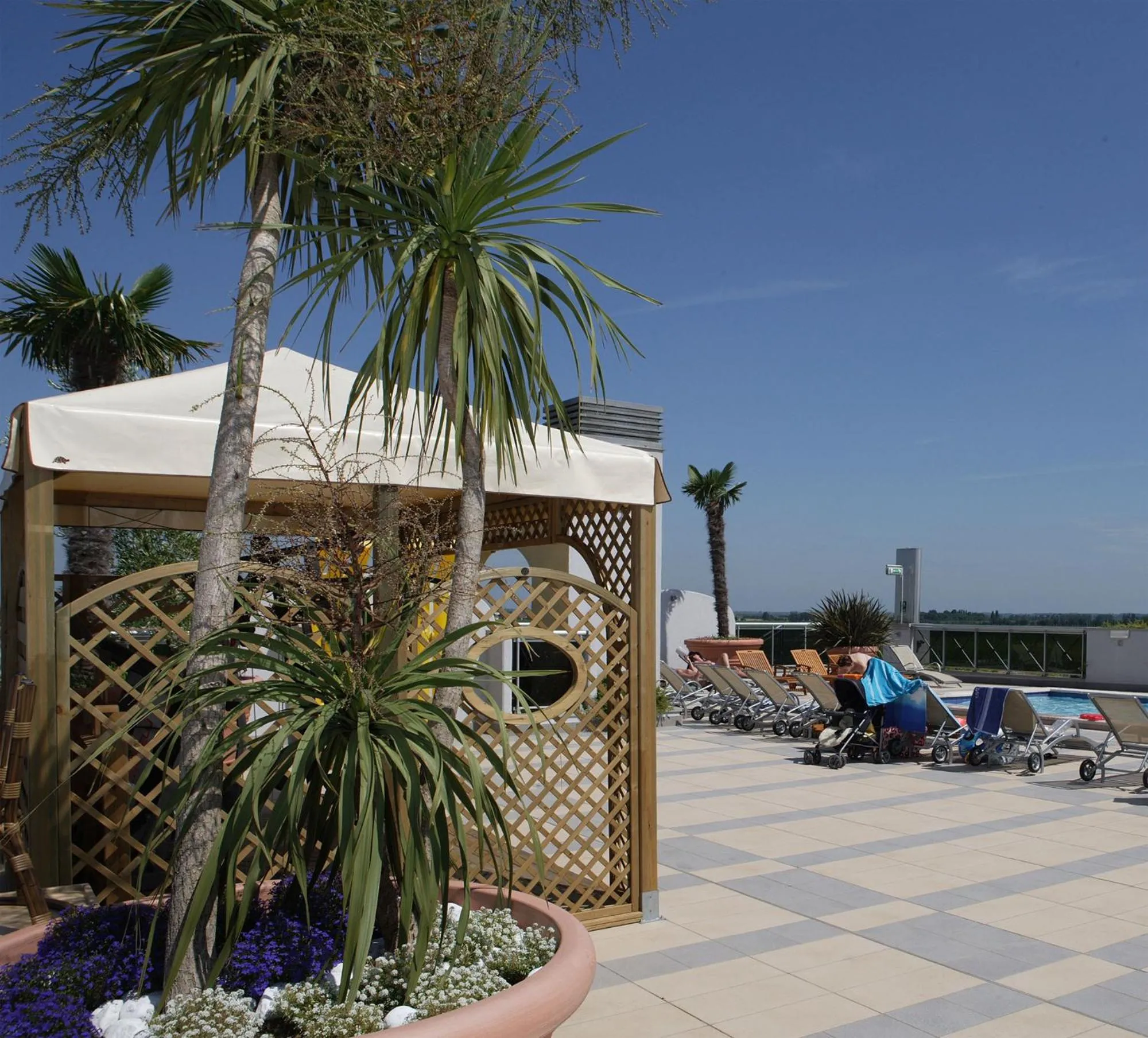 Swimming pool in Eraclea Palace Hotel 4 stelle S