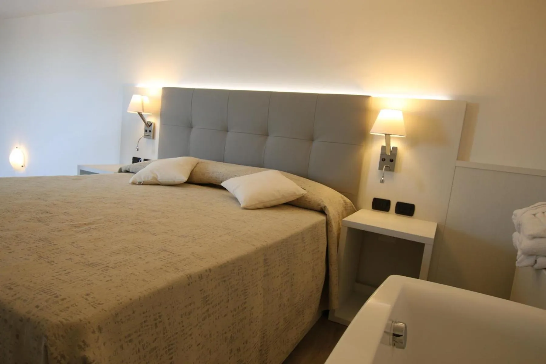 Bedroom, Bed in Eraclea Palace Hotel 4 stelle S