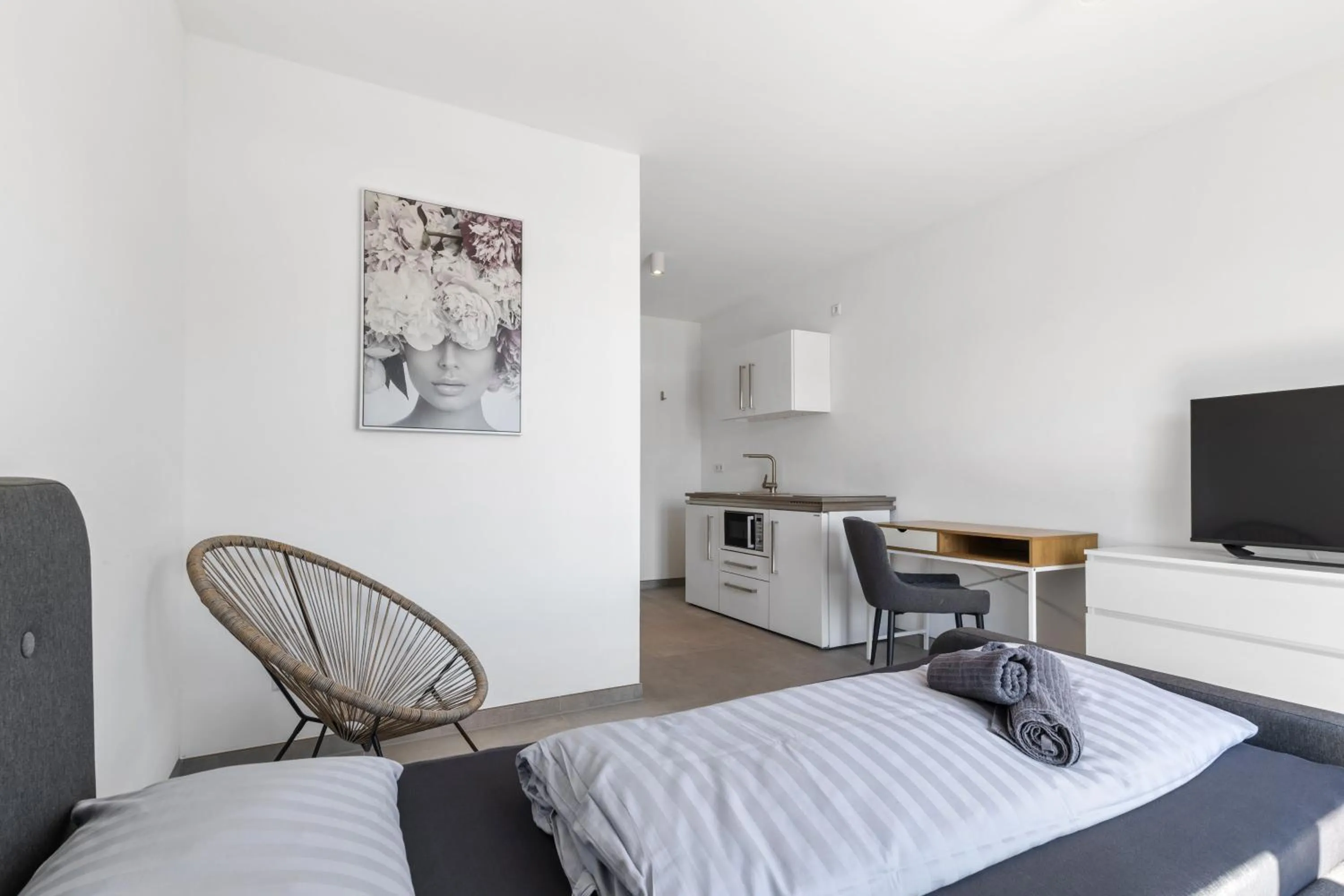 LIVINGBOXX Karlsruhe - Messe I neuwertige Apartments mit Küche