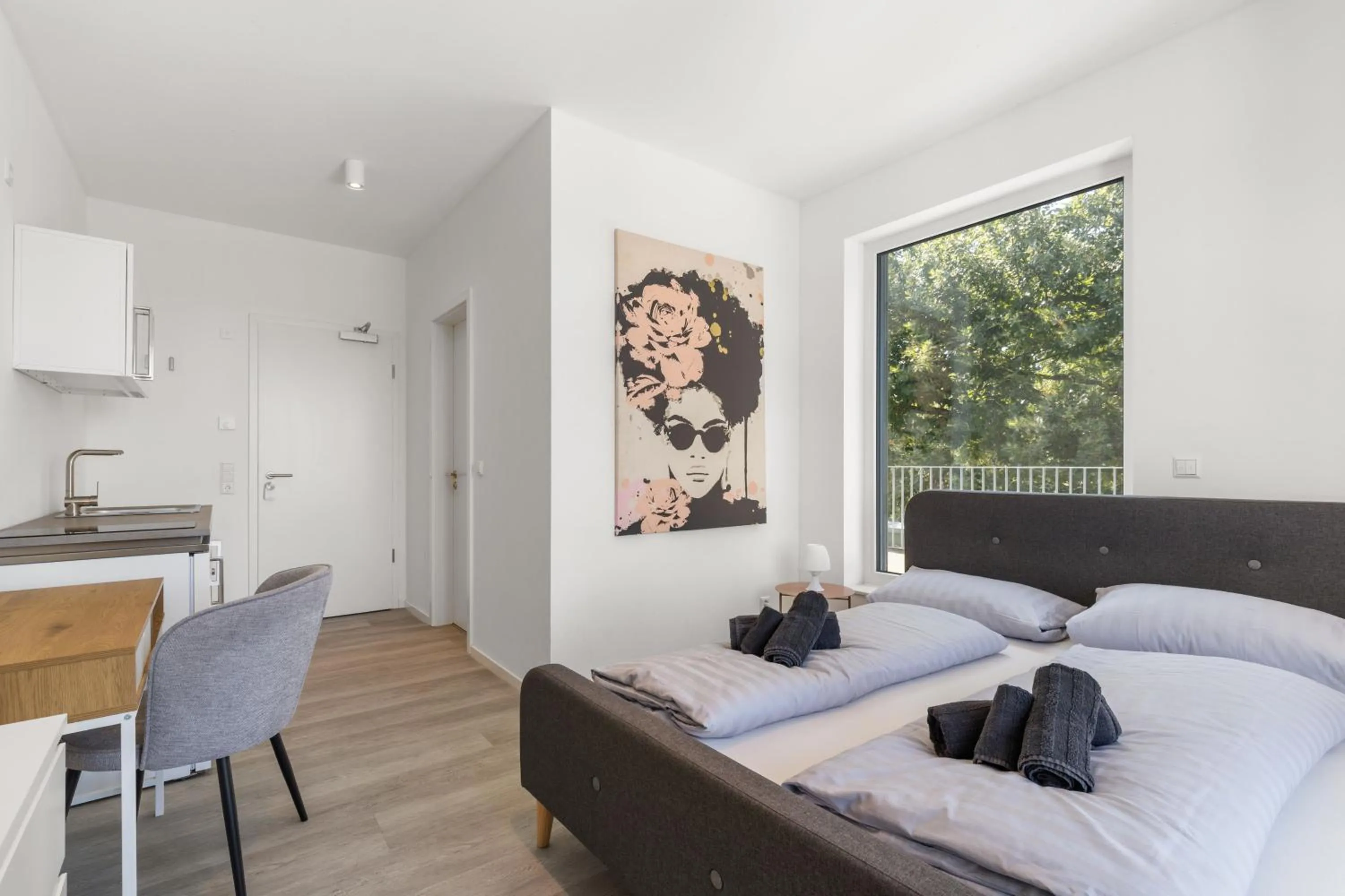 LIVINGBOXX Karlsruhe - Messe I neuwertige Apartments mit Küche