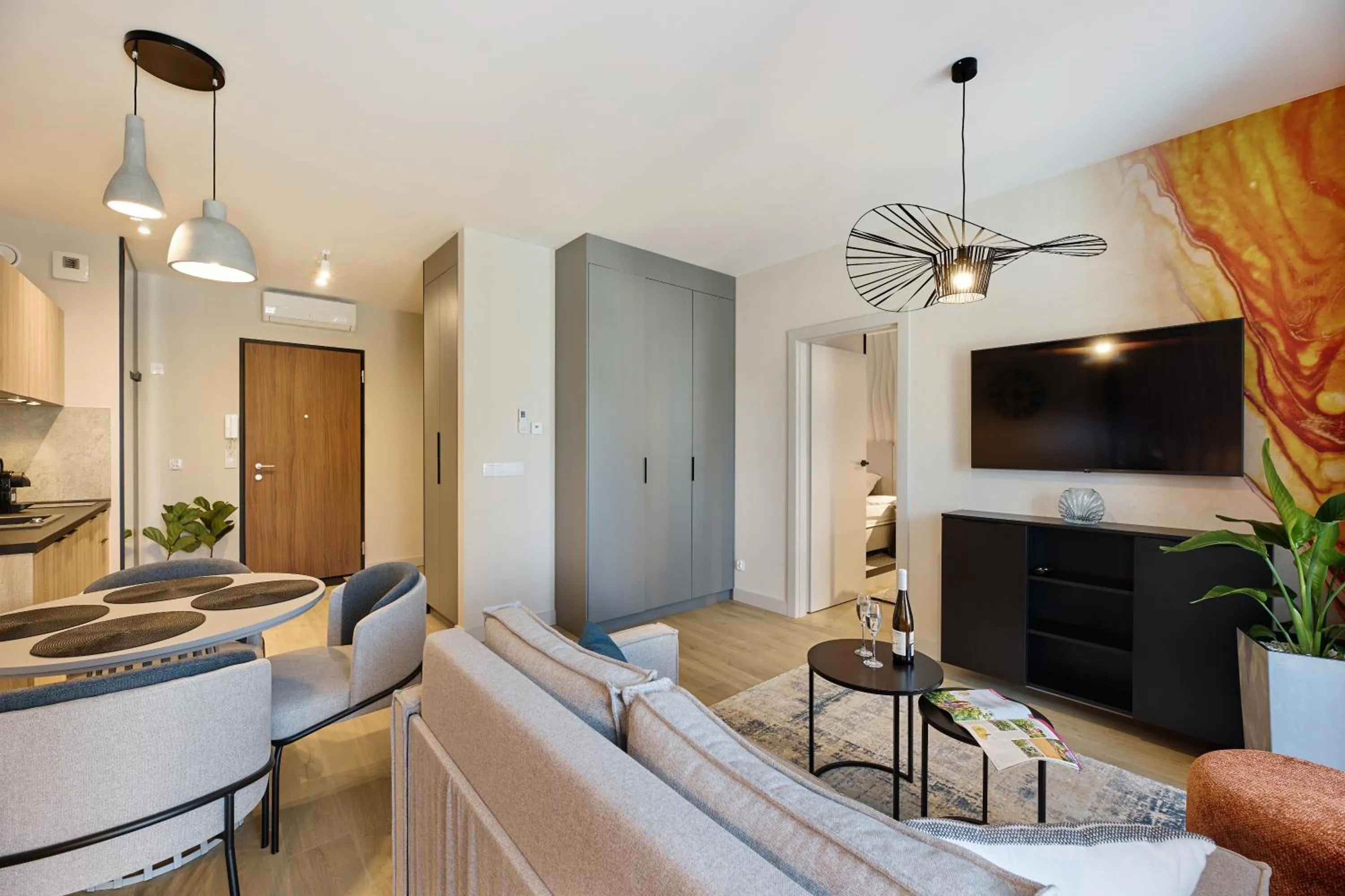 TV and multimedia in Resort Baltic Waves Apartments - Pool & Spa