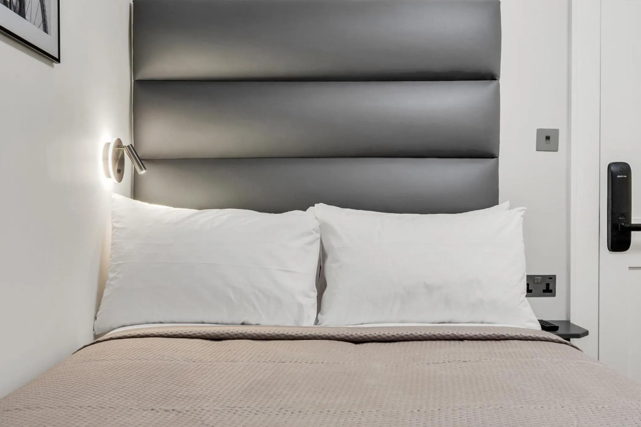 Bed in Cleveland Residences Bloomsbury