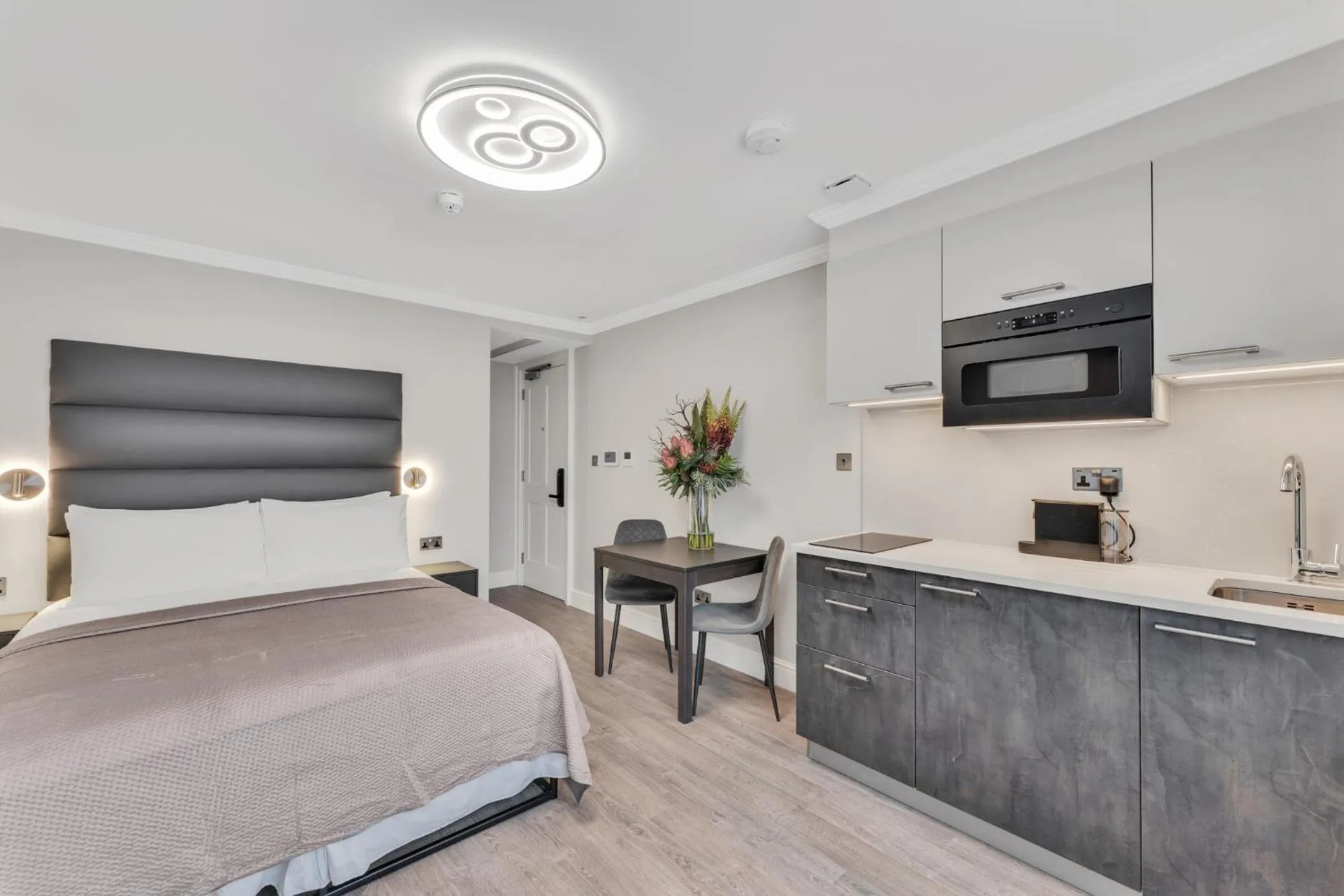 Bed in Cleveland Residences Bloomsbury