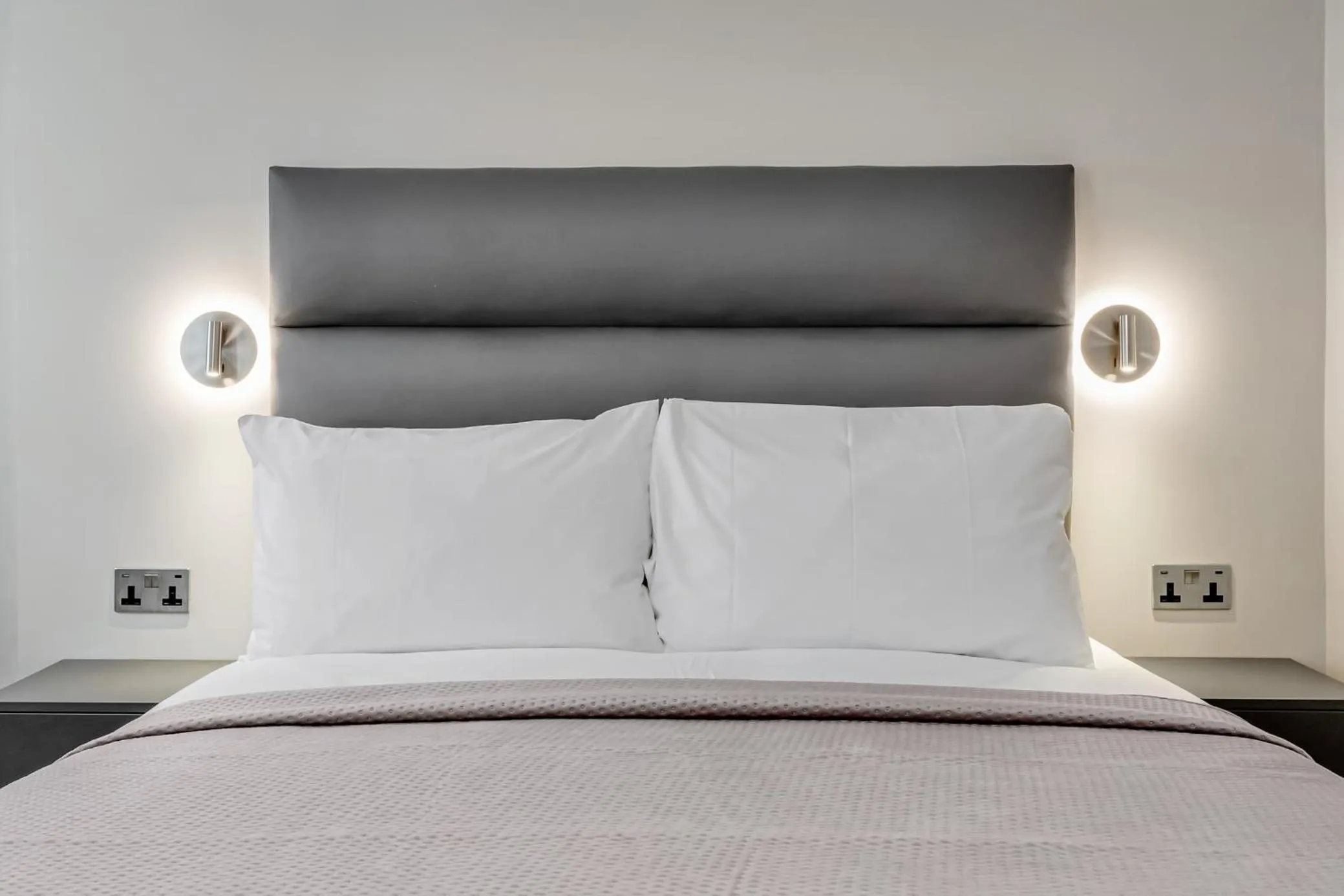 Decorative detail, Bed in Cleveland Residences Bloomsbury