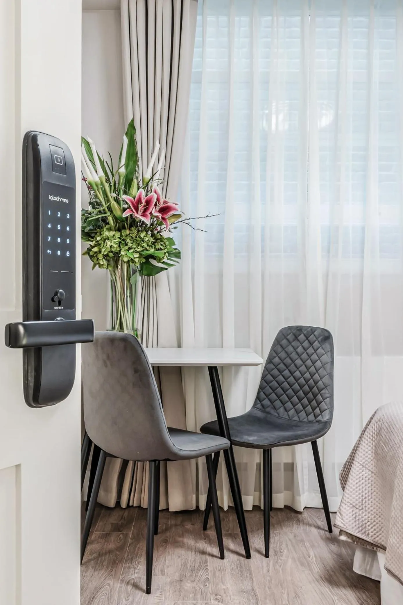 Seating area in Cleveland Residences Bloomsbury