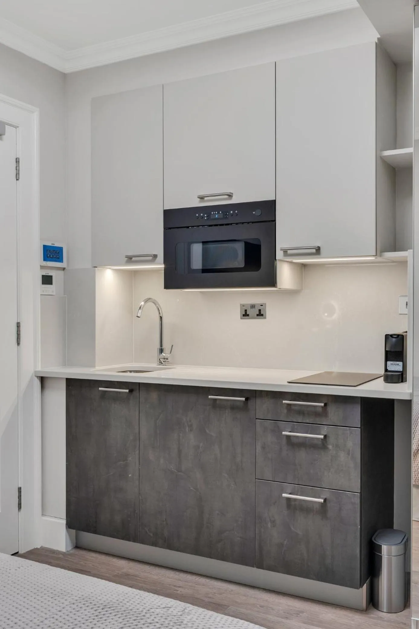 Kitchen or kitchenette in Cleveland Residences Bloomsbury