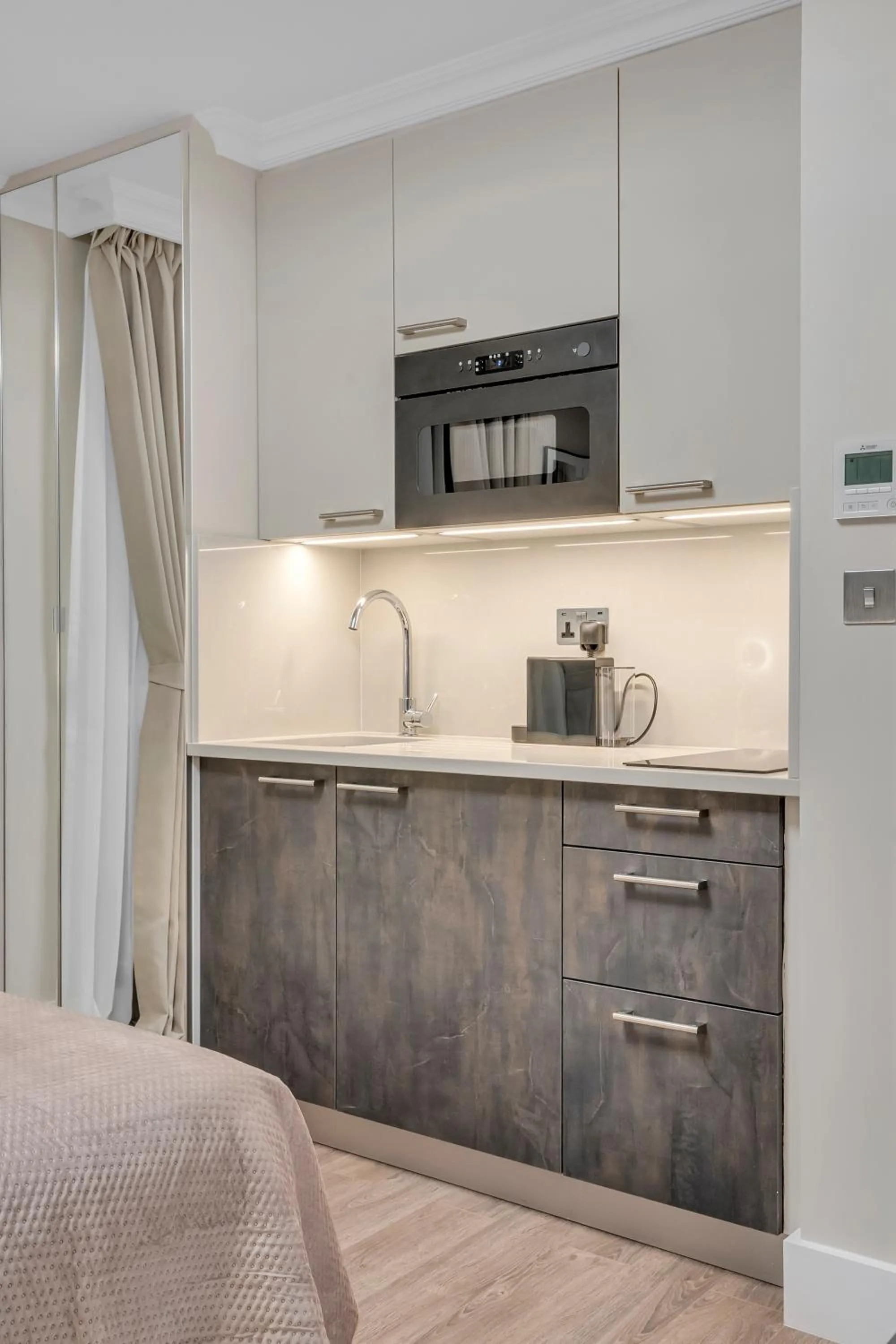 Kitchen or kitchenette in Cleveland Residences Bloomsbury