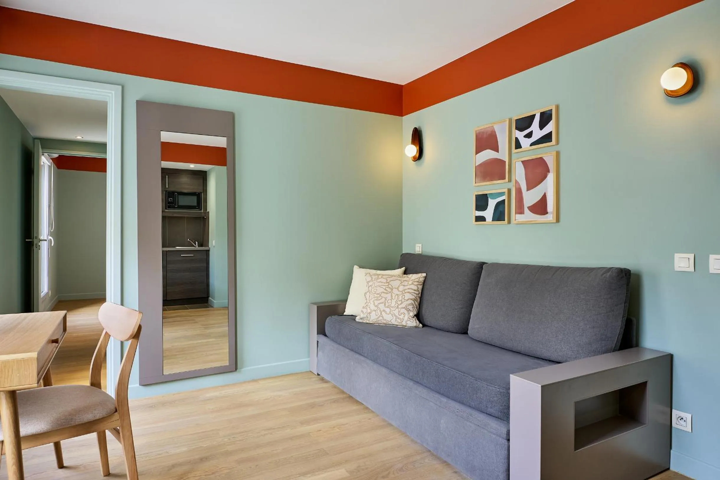 Living room in Hôtel Ligo by HappyCulture