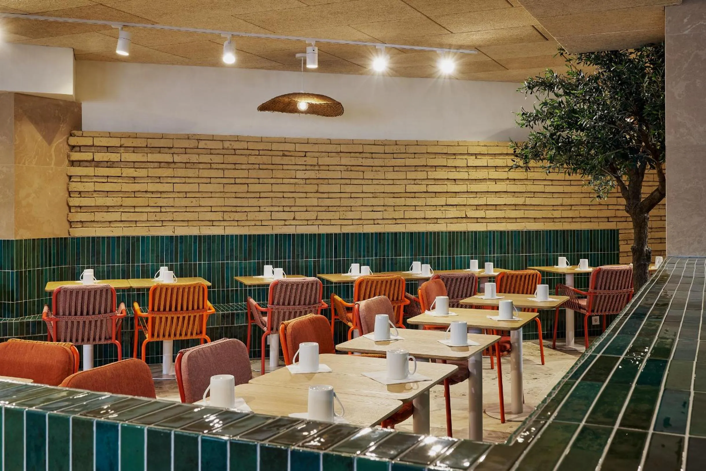 towels in Hôtel Ligo by HappyCulture