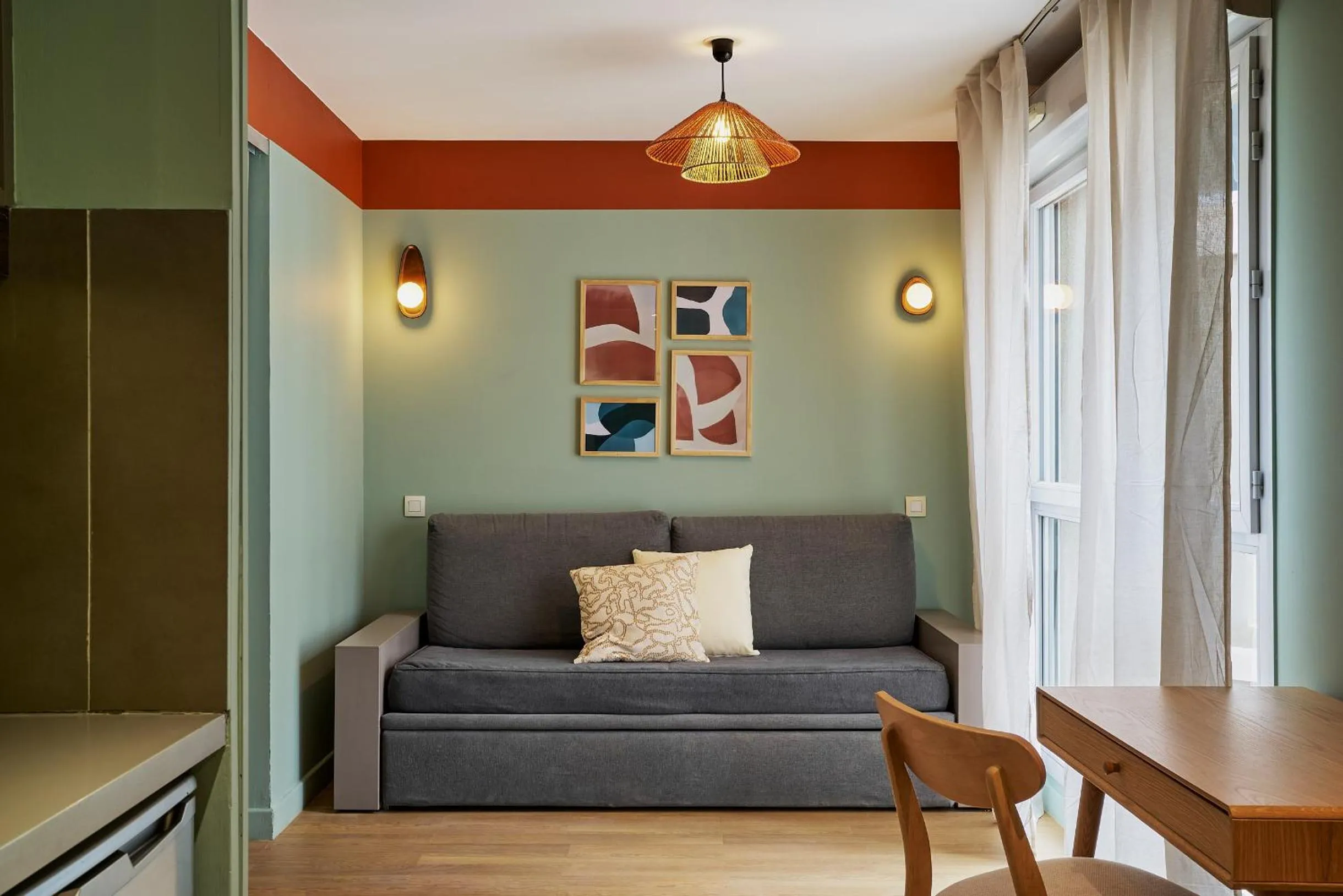 Living room in Hôtel Ligo by HappyCulture