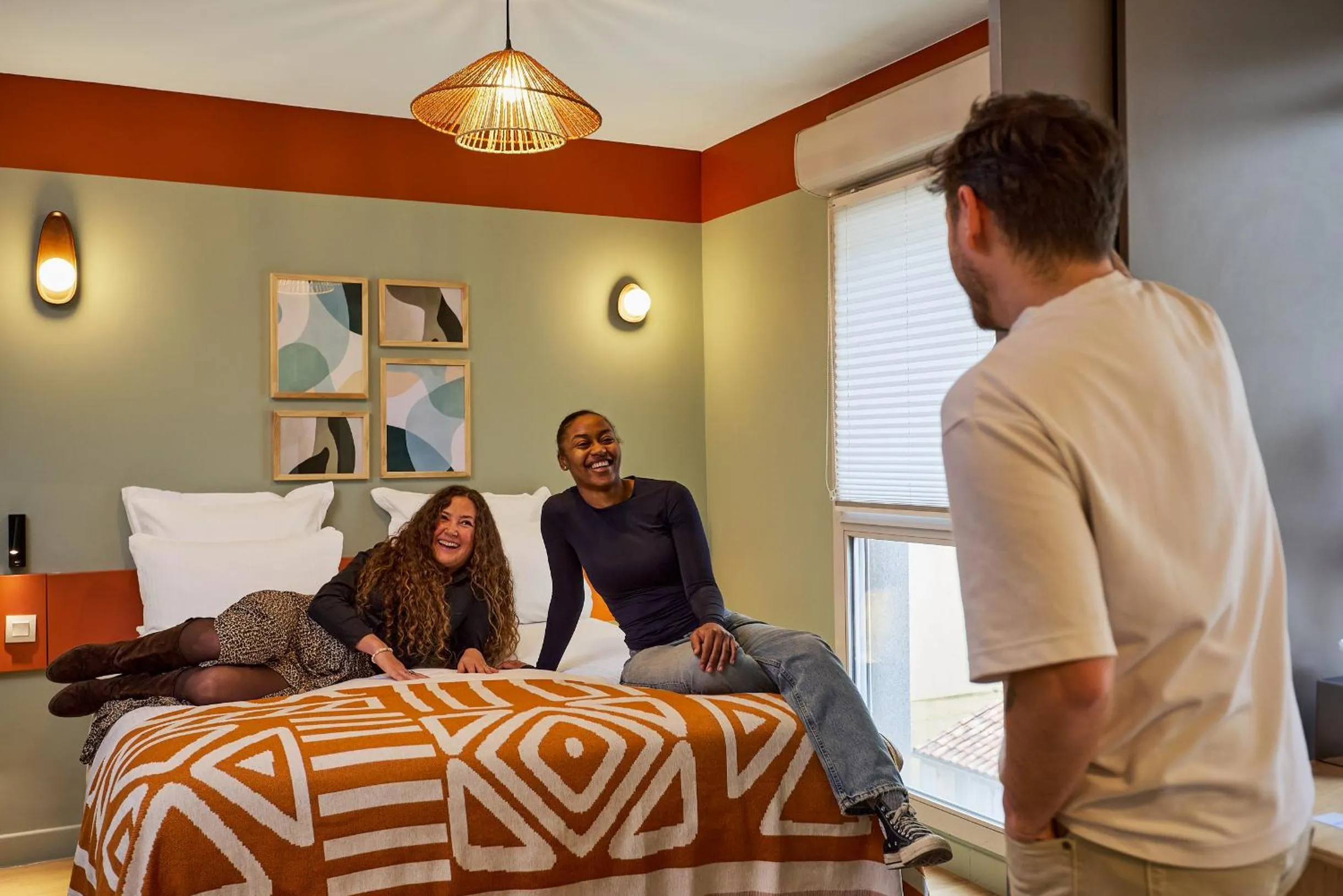 People, Bed in Hôtel Ligo by HappyCulture