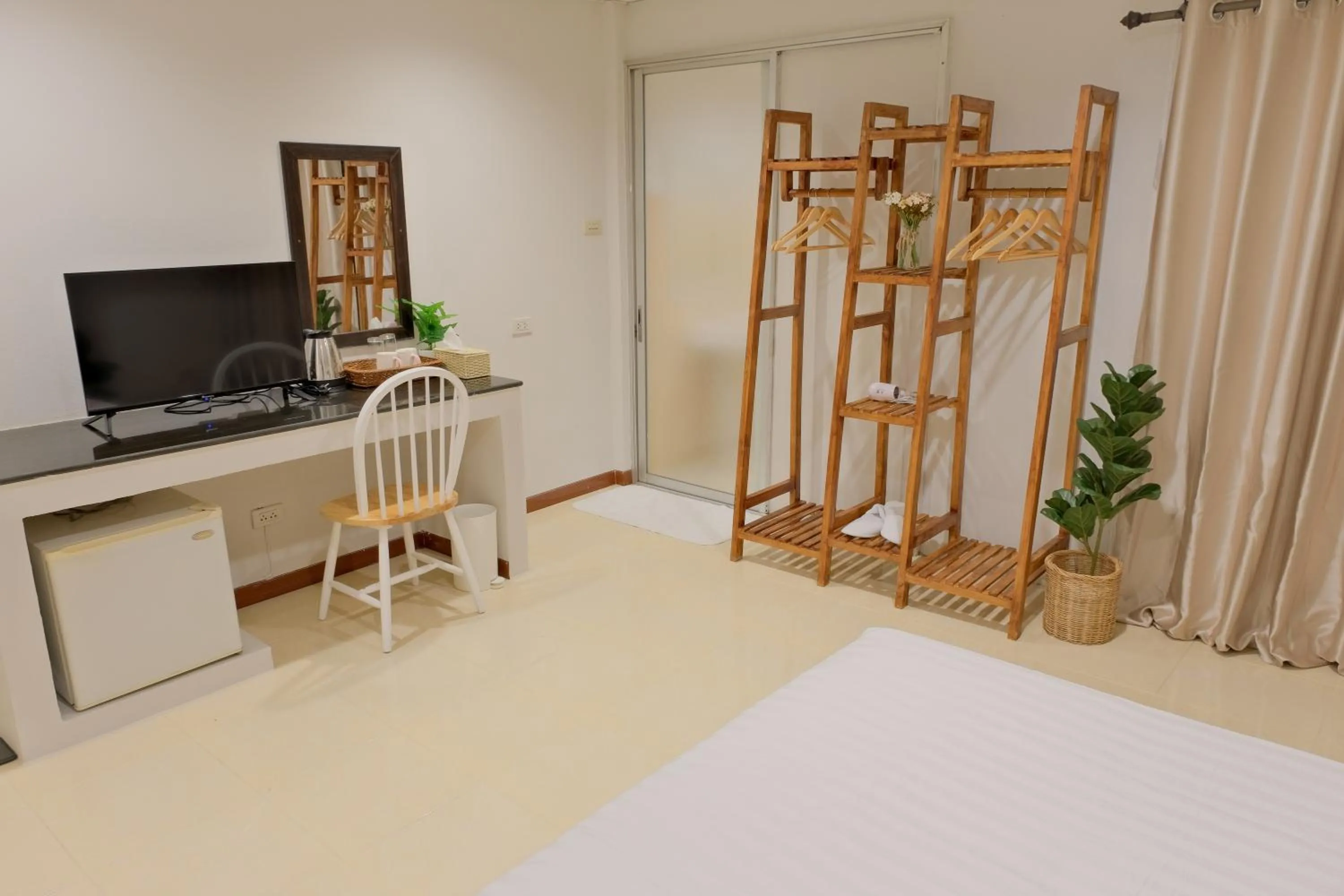 TV and multimedia, Bed in Baan Chinnakarn