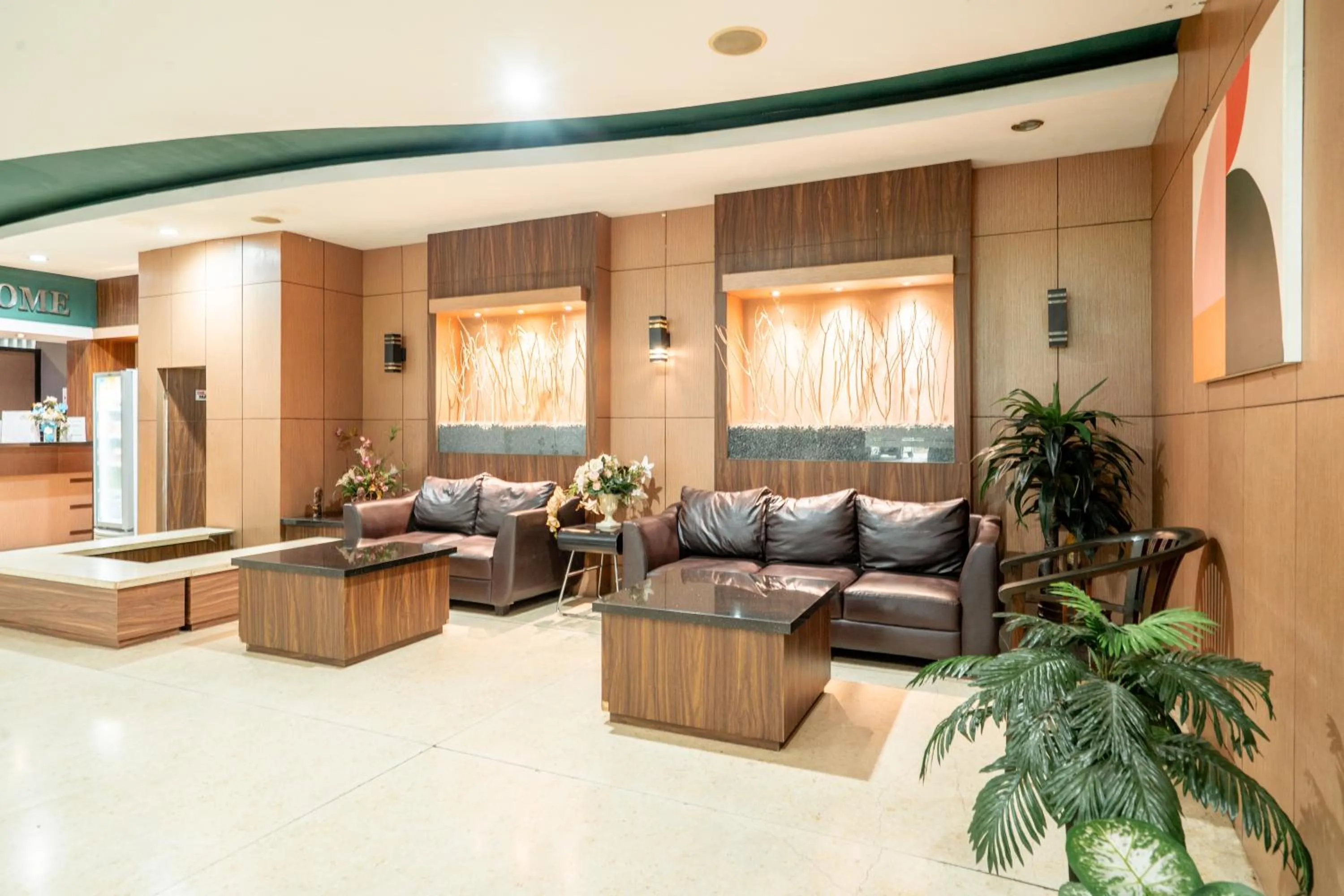 Lobby or reception in Rehat at Dago Sky Hotel