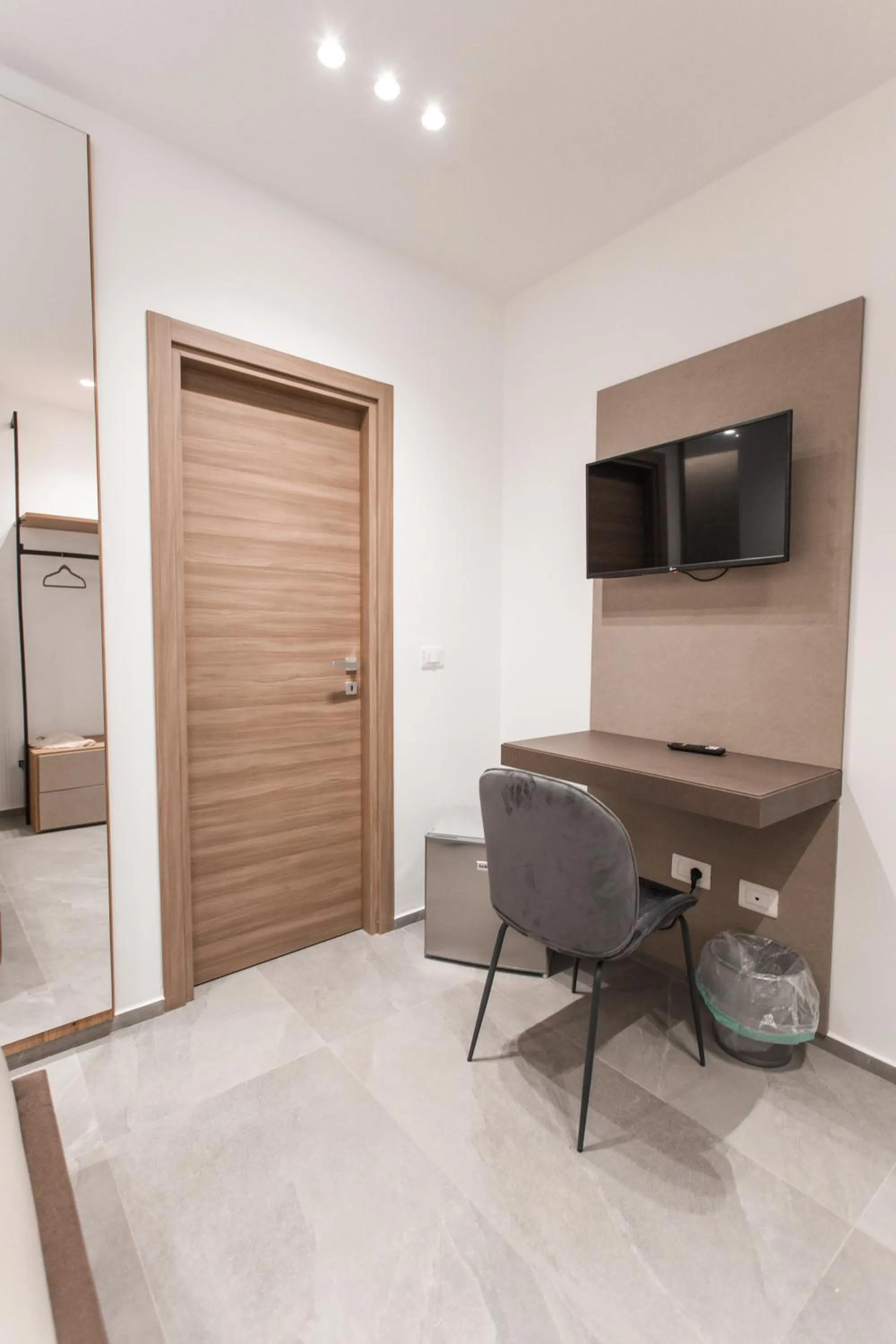 Bedroom in Alexander House Hotel