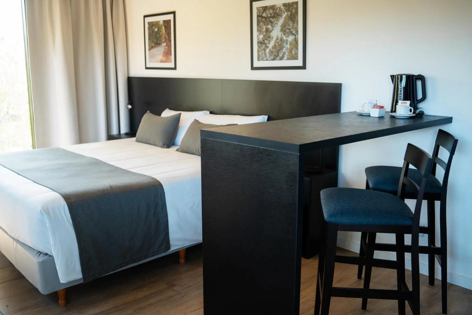 Bed in Mérit Parque Leloir by Amérian