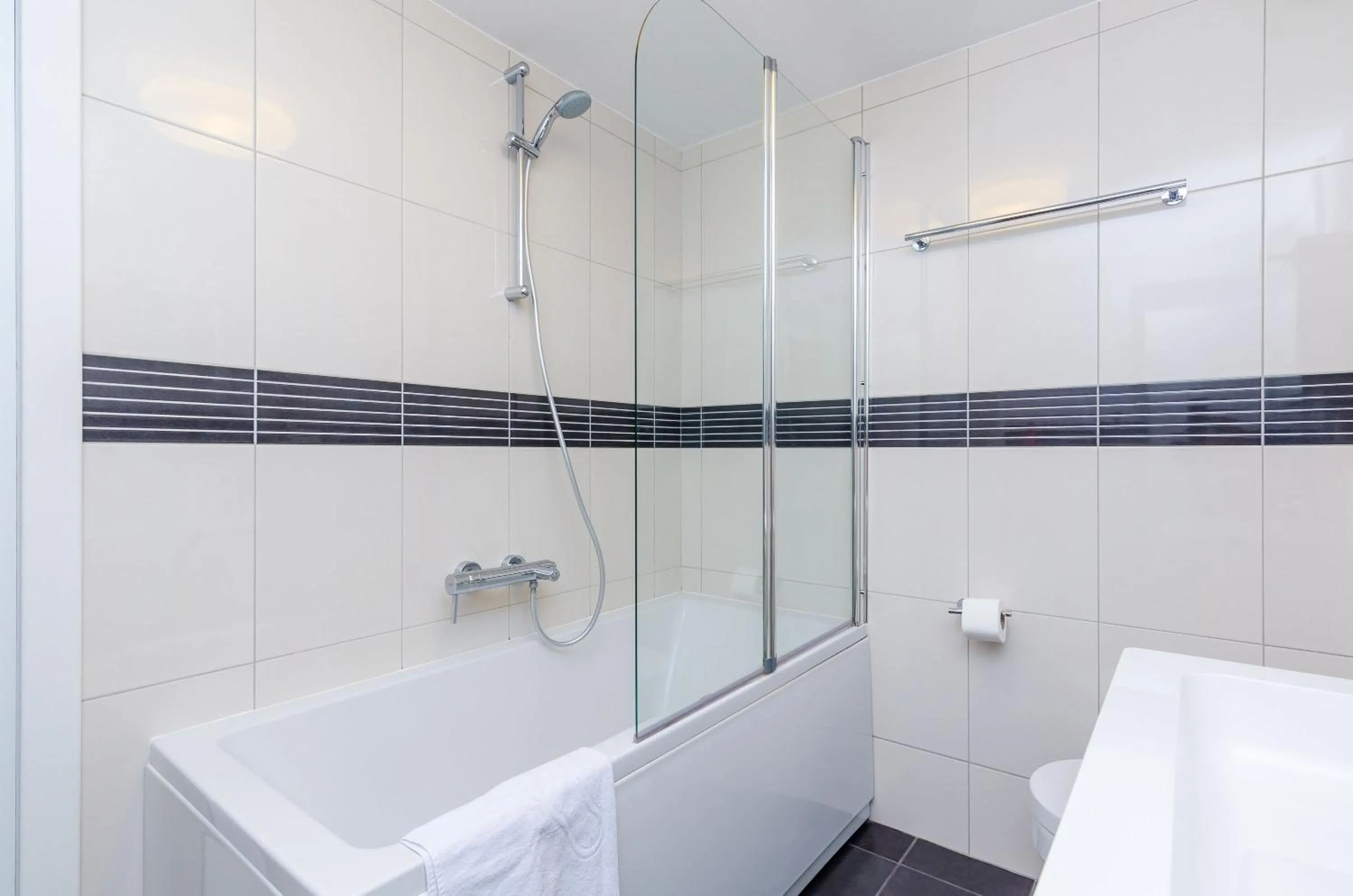 Bathroom in Villa Art Gallery