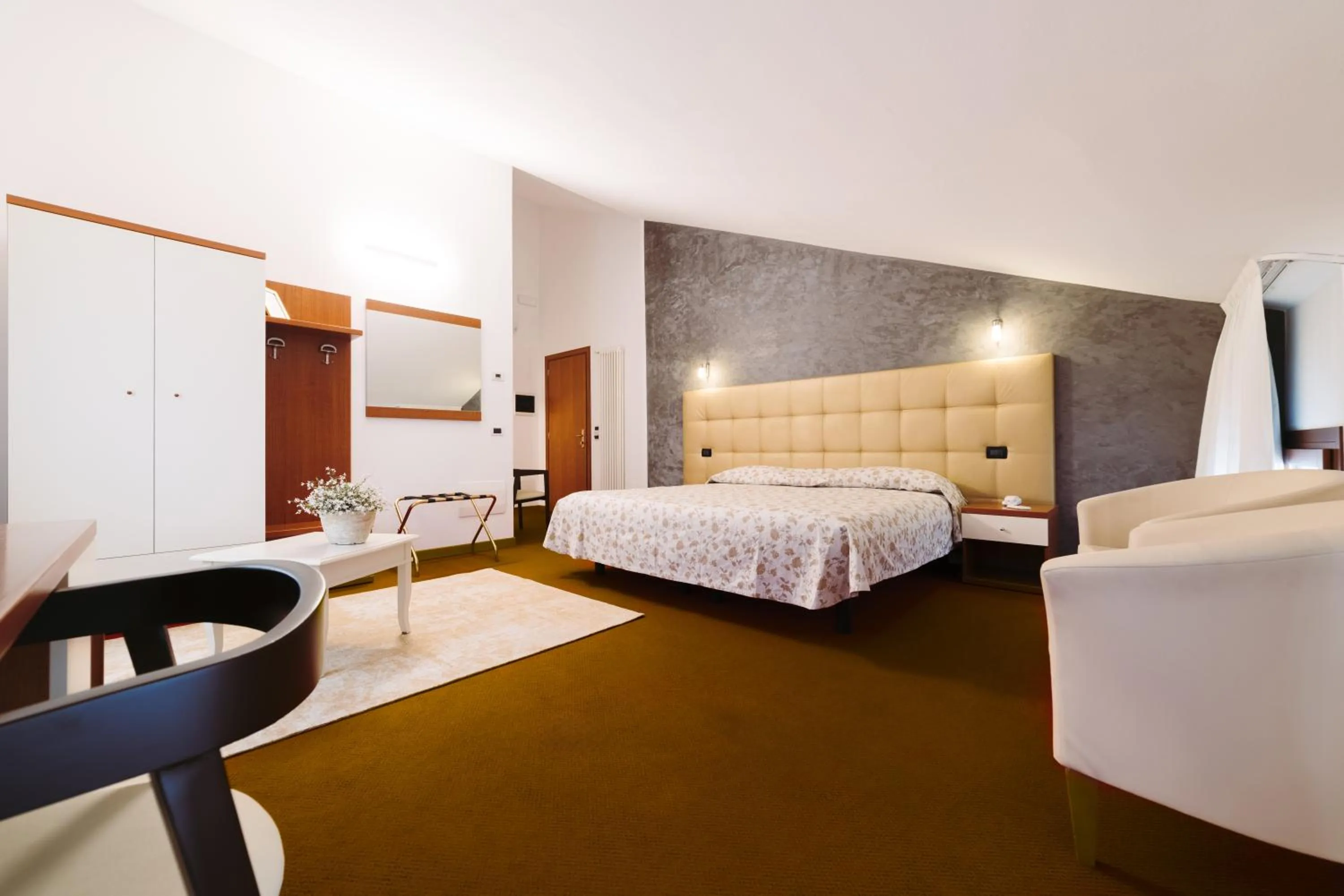 Photo of the whole room, Bed in Hotel Roma