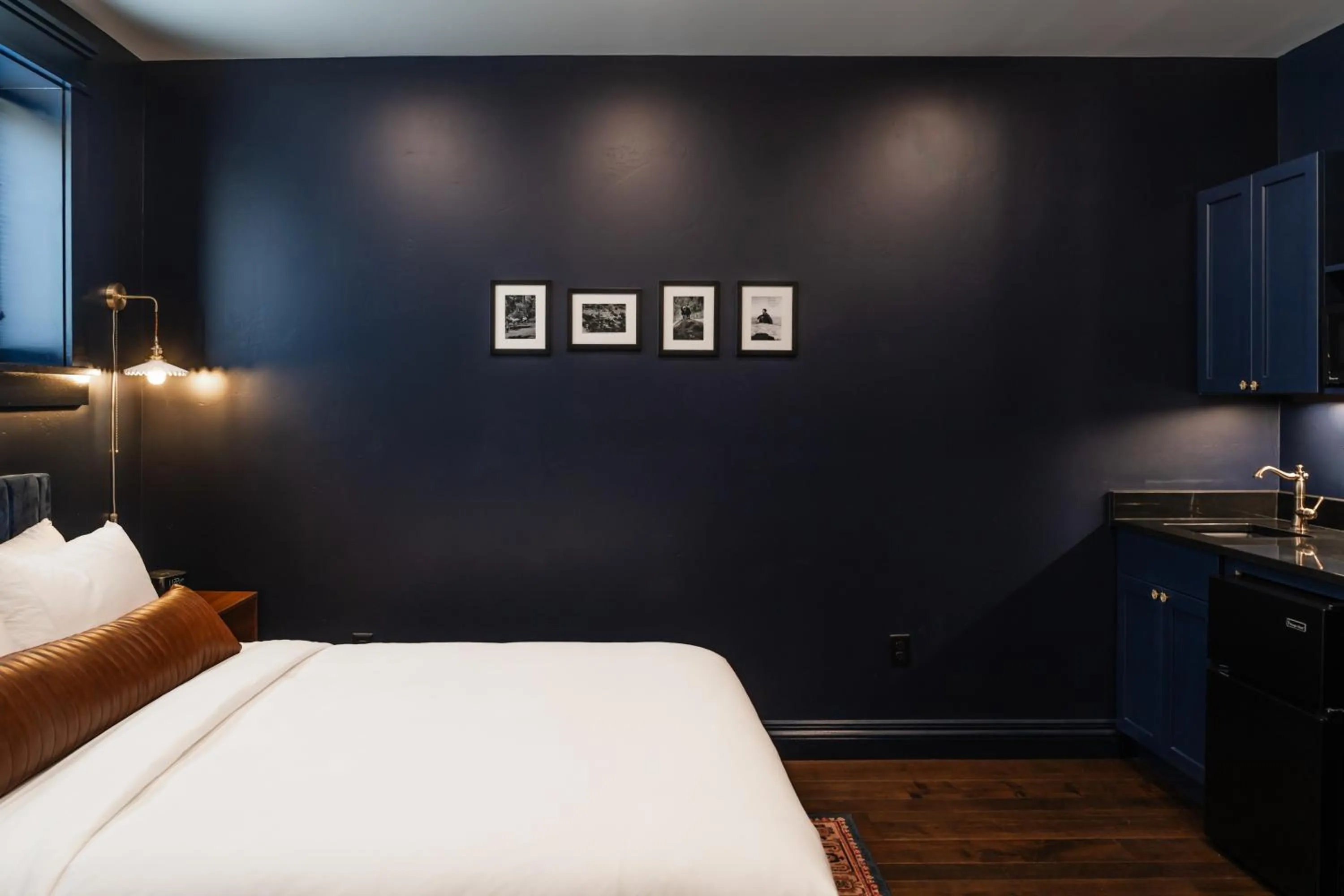 Bed in The Hotel Melrose