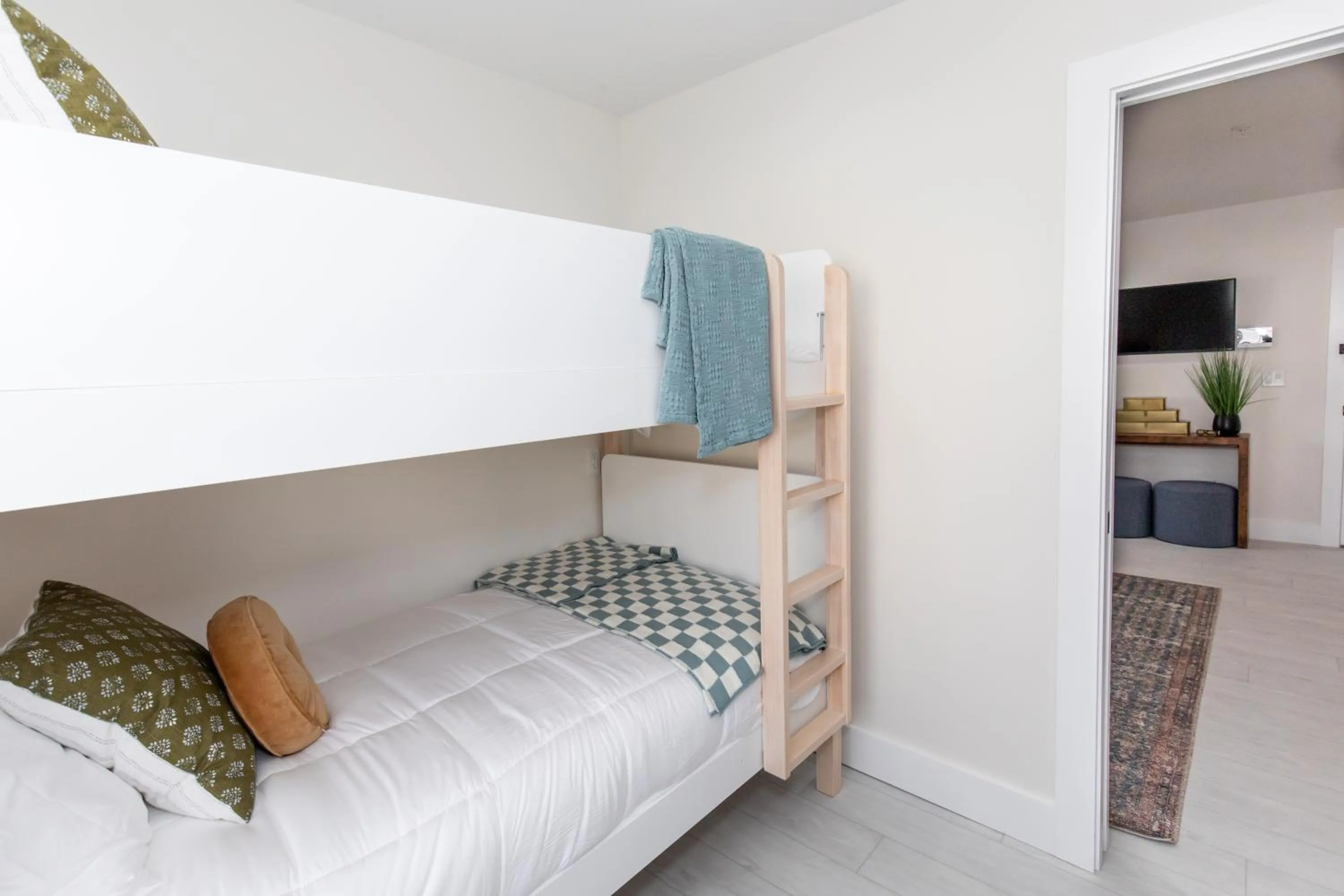 Property building, Bed in Inn At Fulton Boutique Hotel