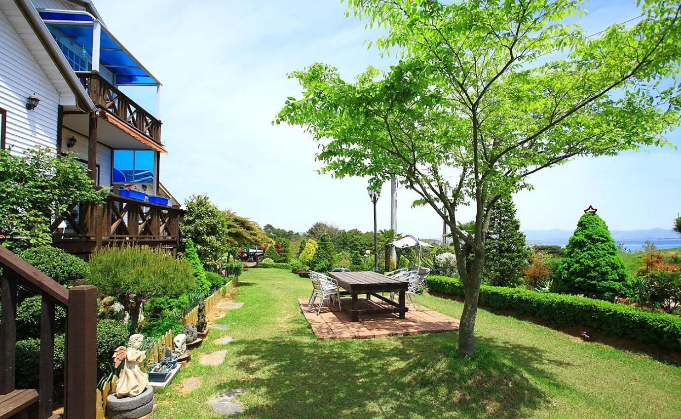 Anmyeondo Dream Pension