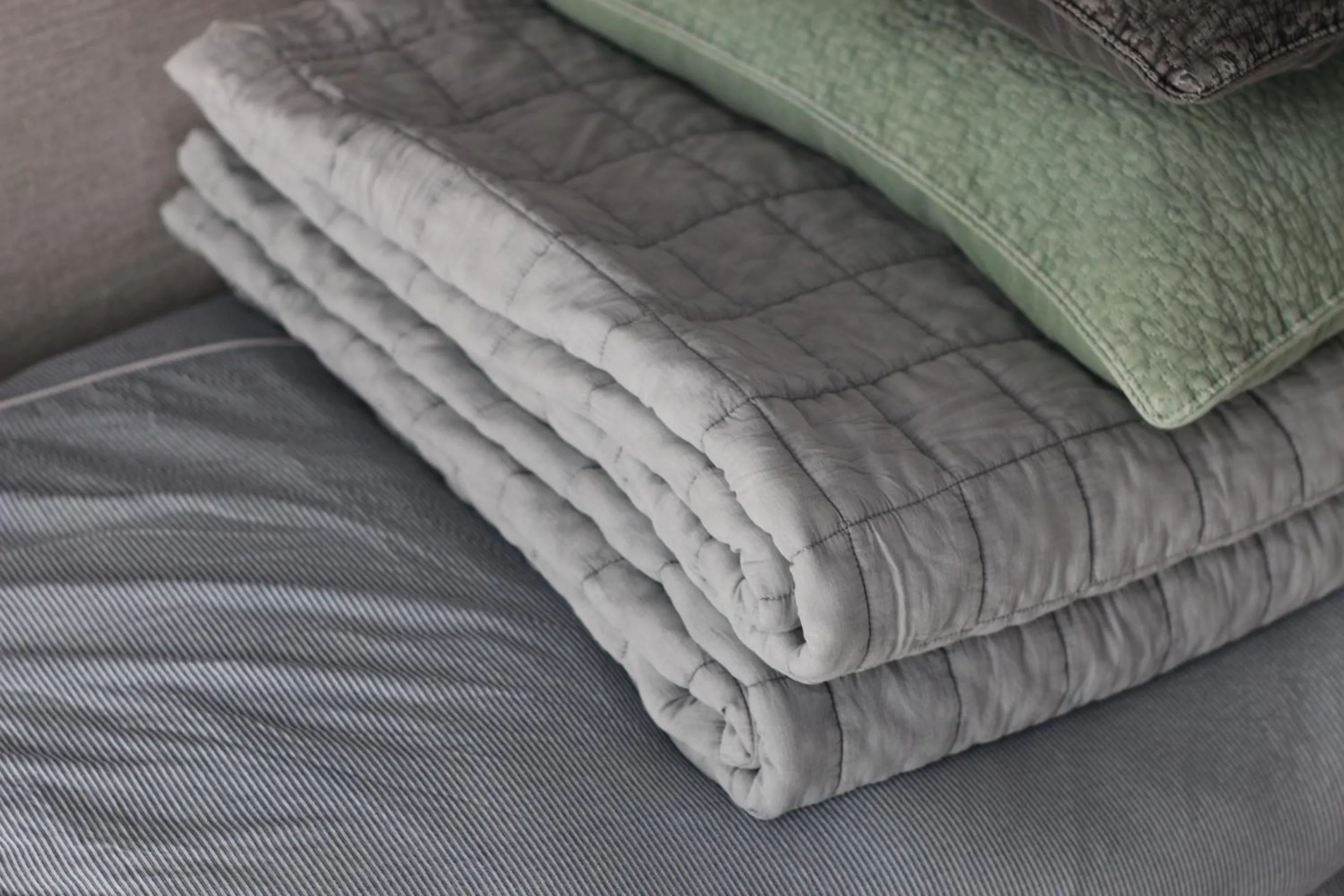 Yang Yang Surfers Paradise Stay